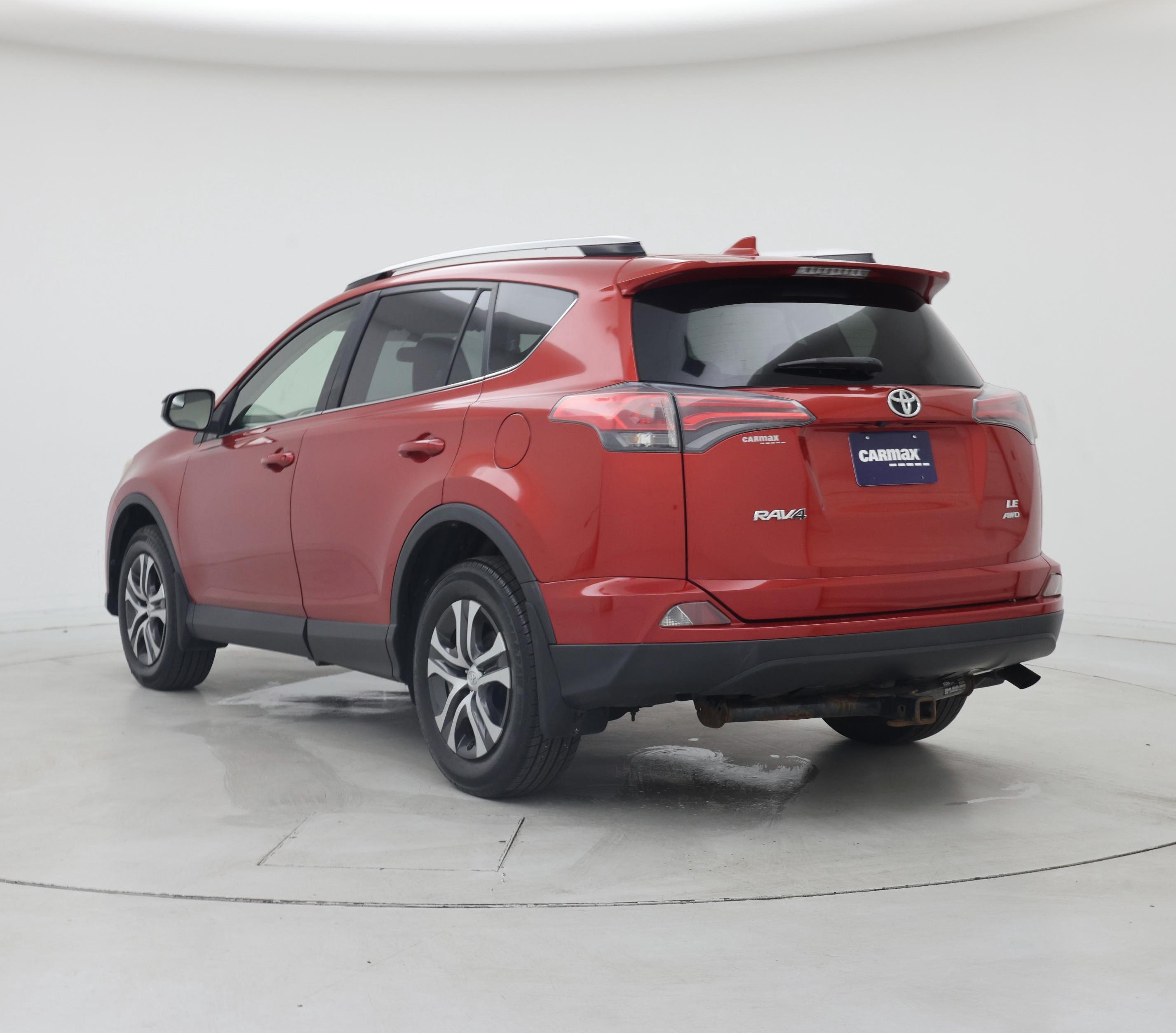 Thumbnail: 2016 Toyota RAV4 - 2