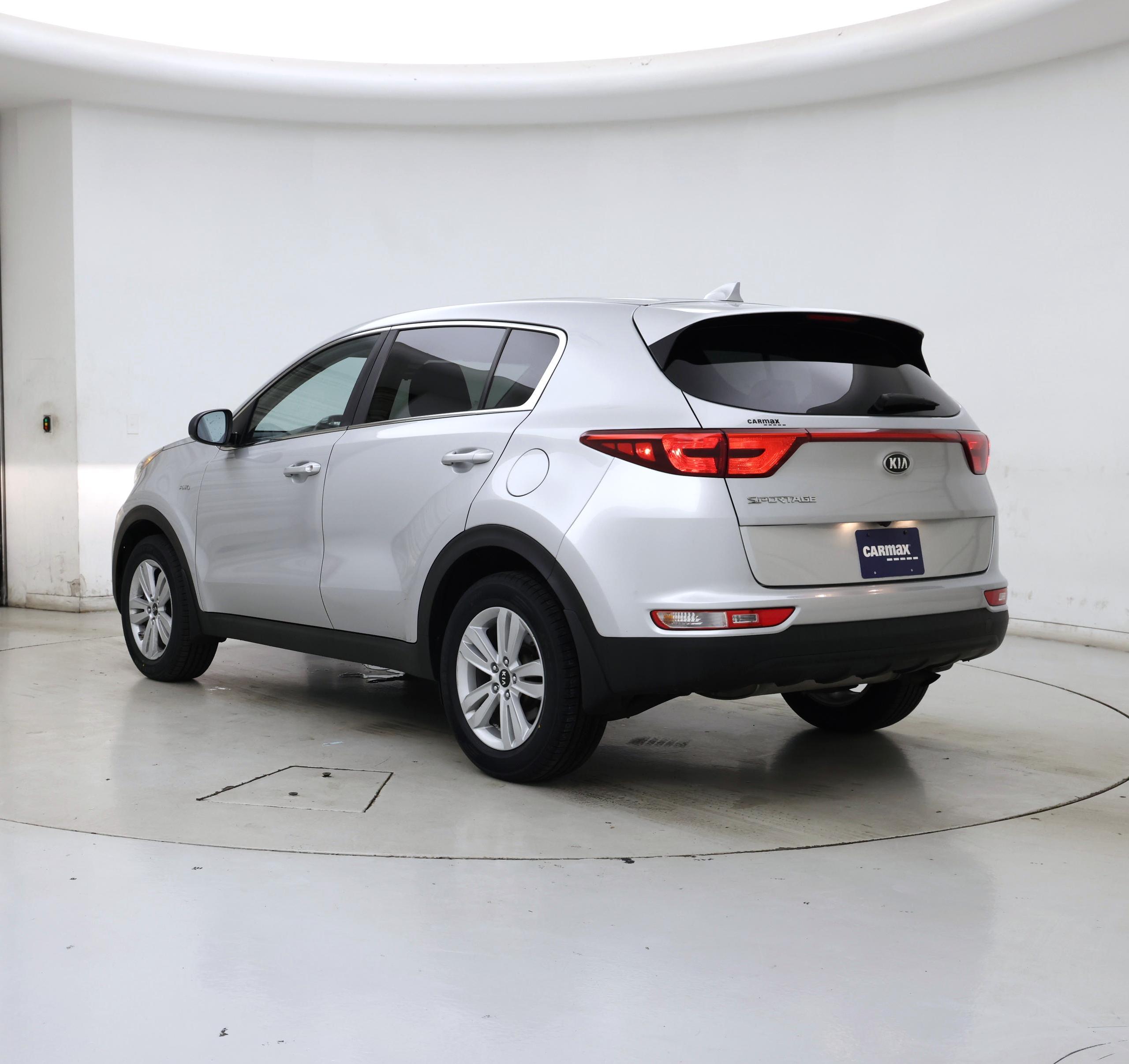 Thumbnail: 2017 Kia Sportage - 2