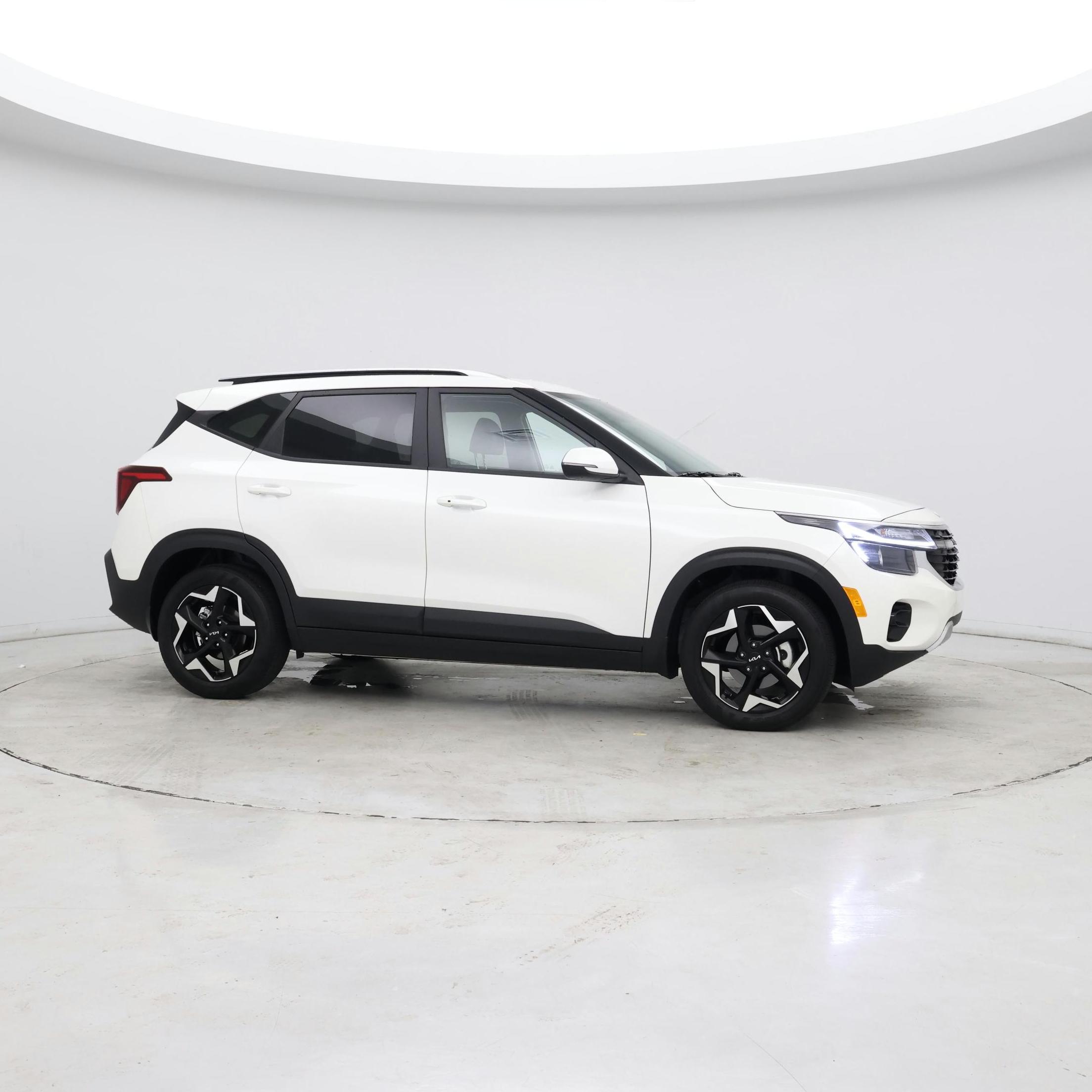 Thumbnail: 2025 Kia Seltos - 7
