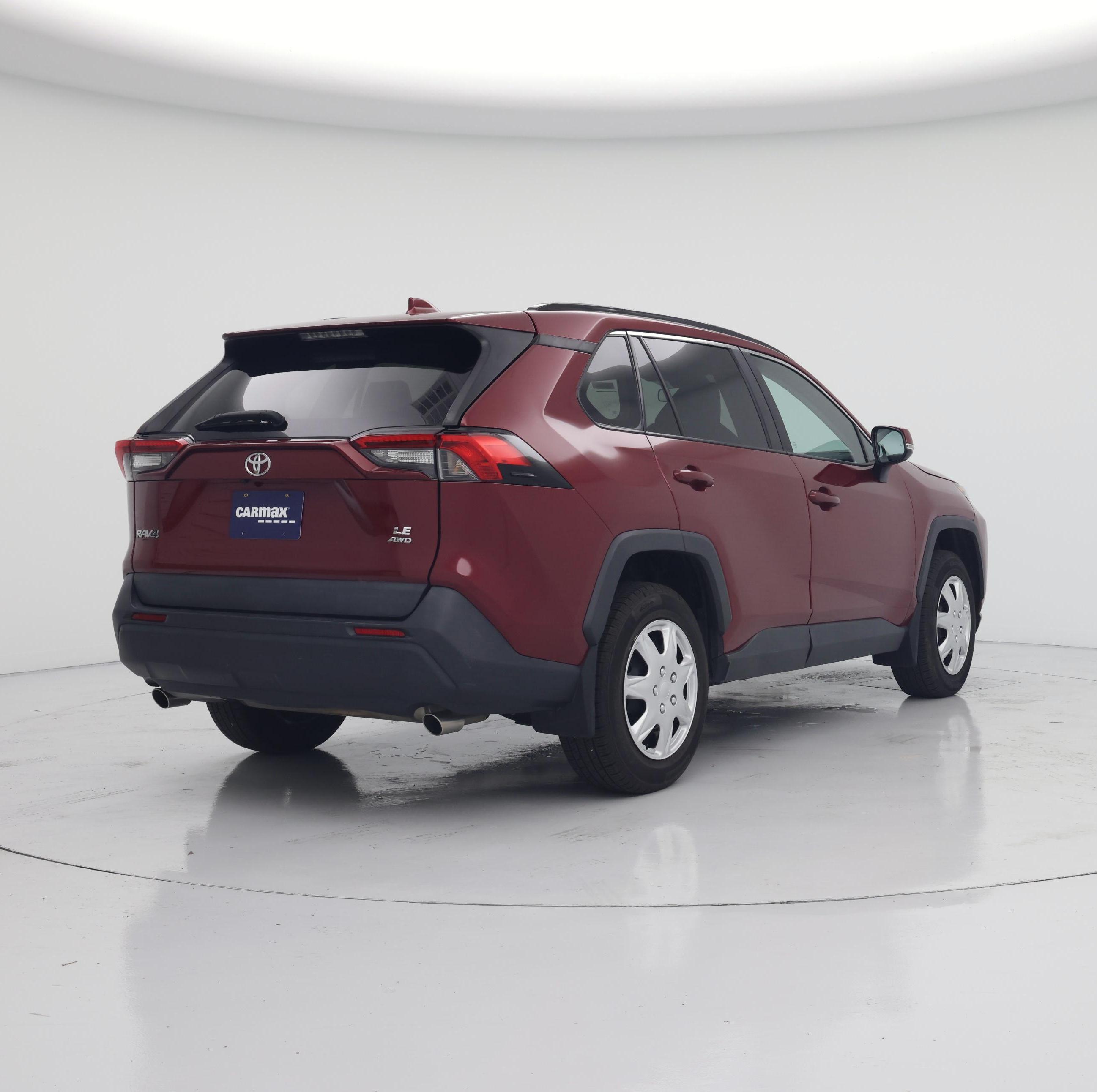 Thumbnail: 2021 Toyota RAV4 - 8