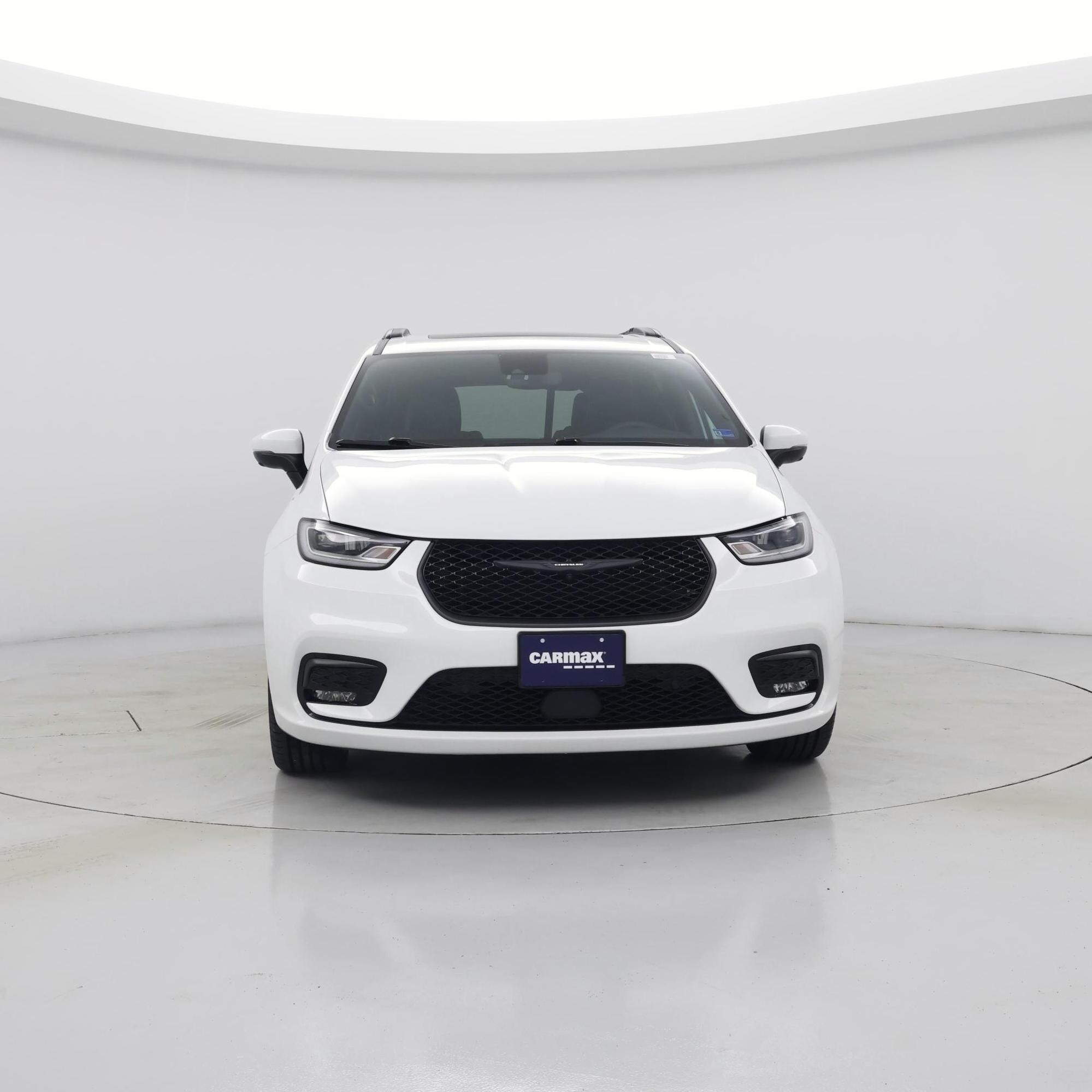 Thumbnail: 2023 Chrysler Pacifica - 5