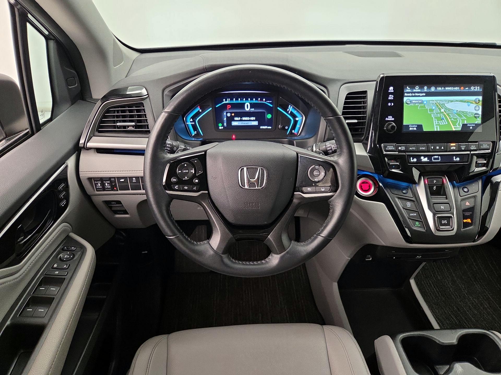 Thumbnail: 2023 Honda Odyssey - 10