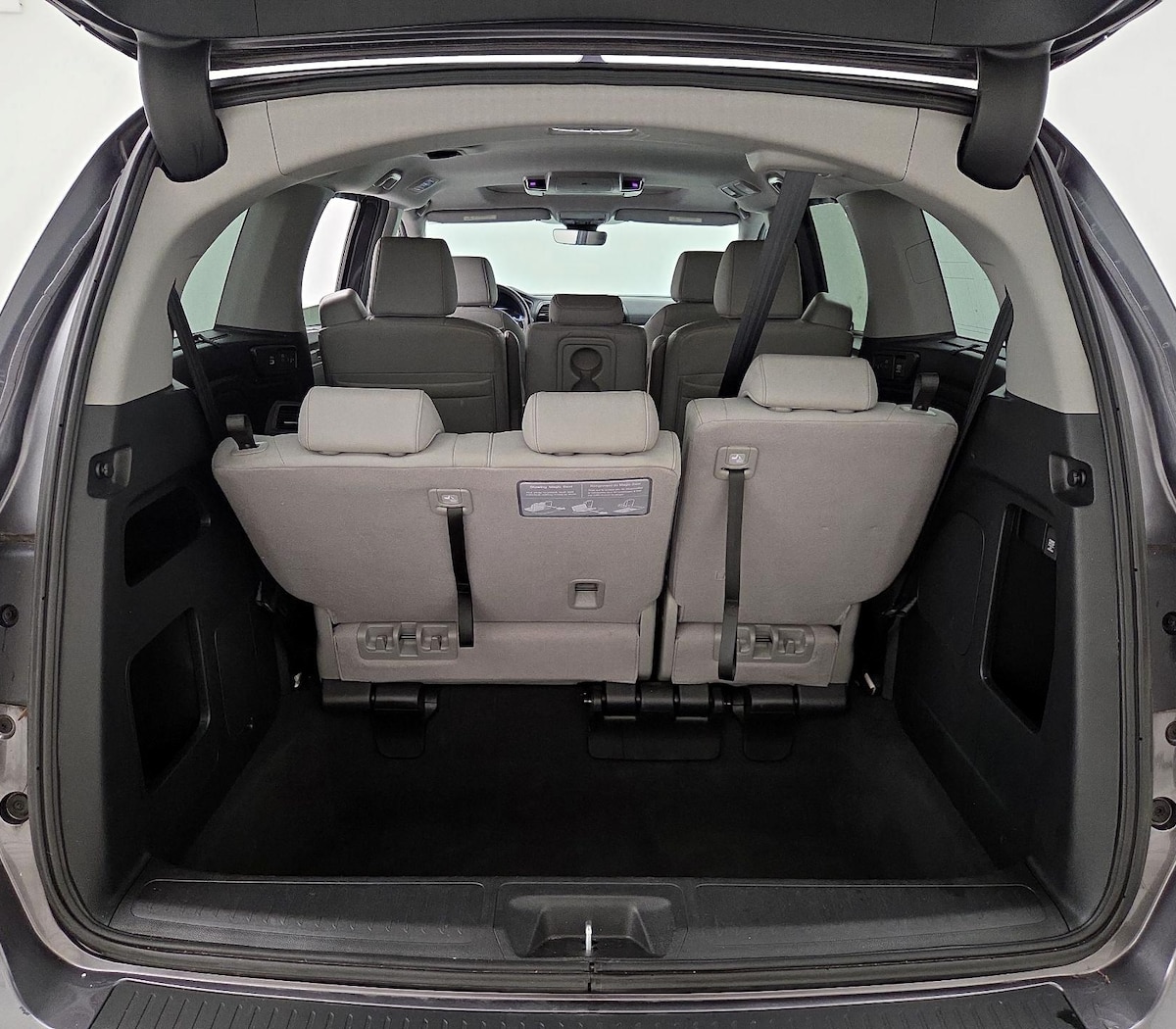 Trunk/Cargo (Seats Up)