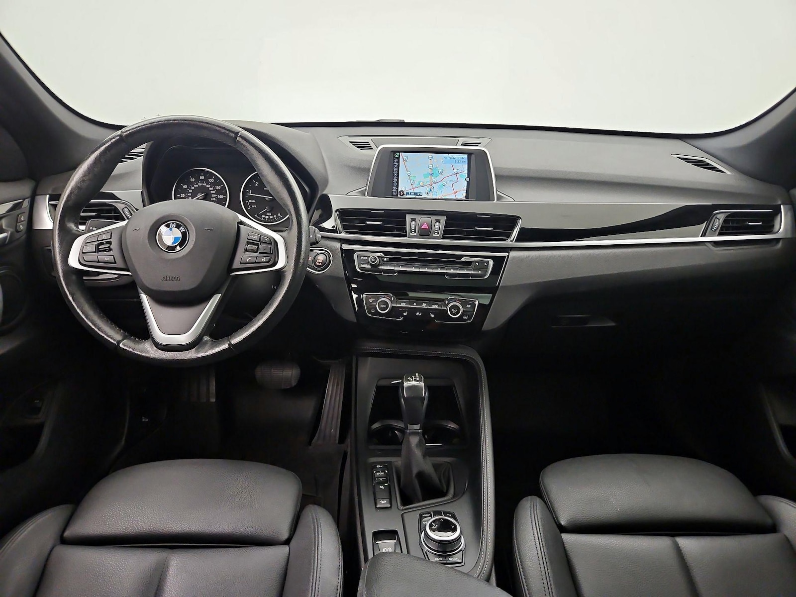 2017 BMW X1 28i - Photo 10