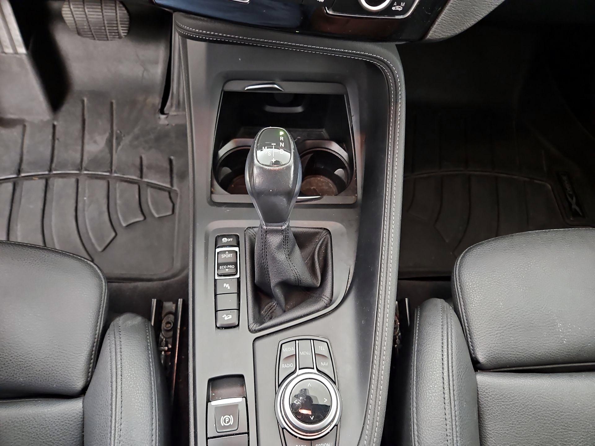 Thumbnail: 2017 BMW X1 - 18