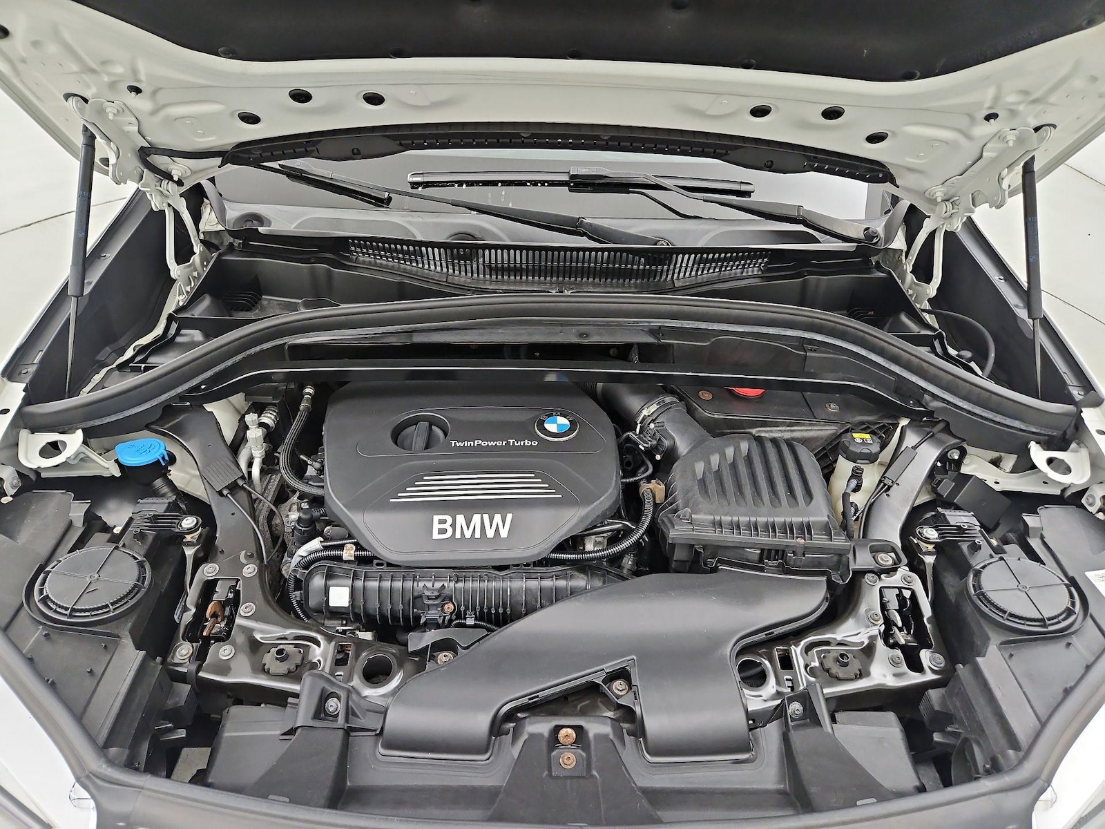 2017 BMW X1 28i - Photo 24
