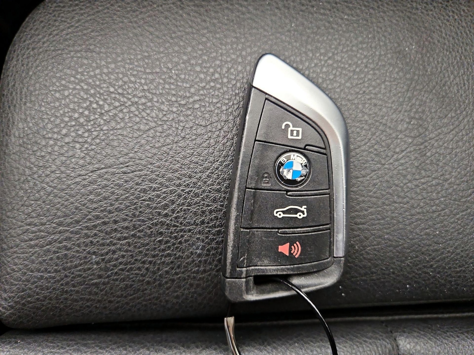 2017 BMW X1 28i - Photo 26