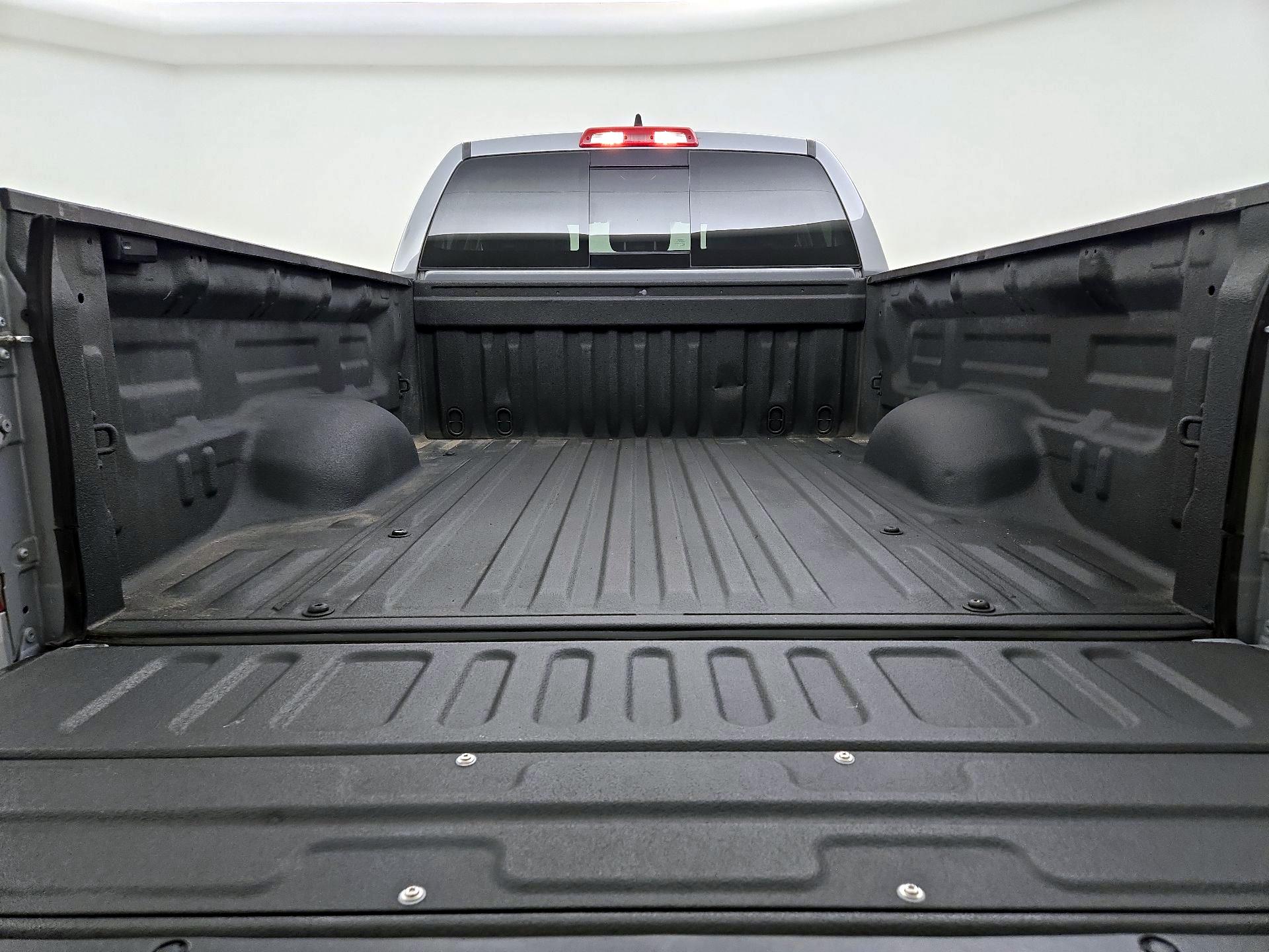 Thumbnail: 2020 Toyota Tundra - 20