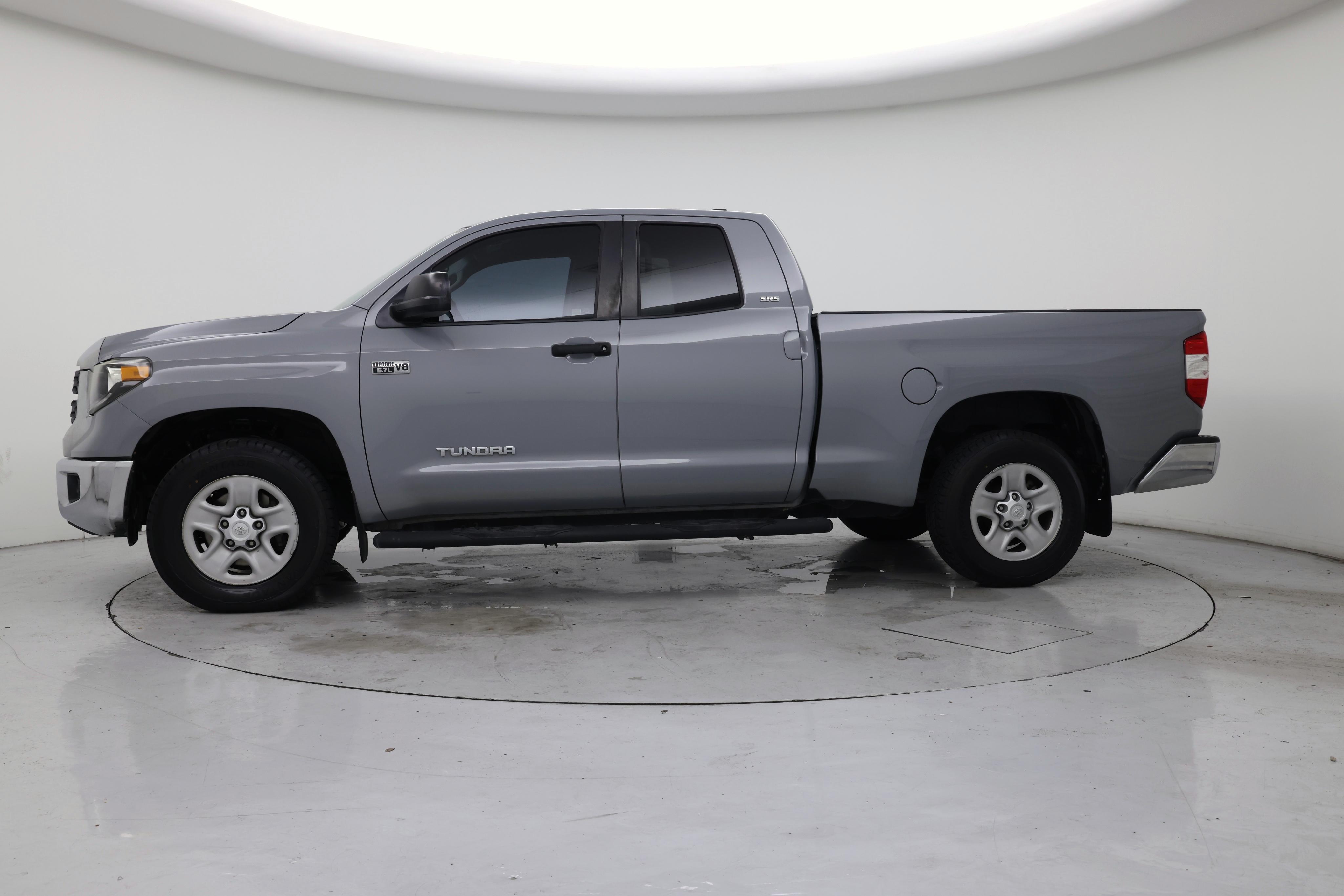 Thumbnail: 2020 Toyota Tundra - 3