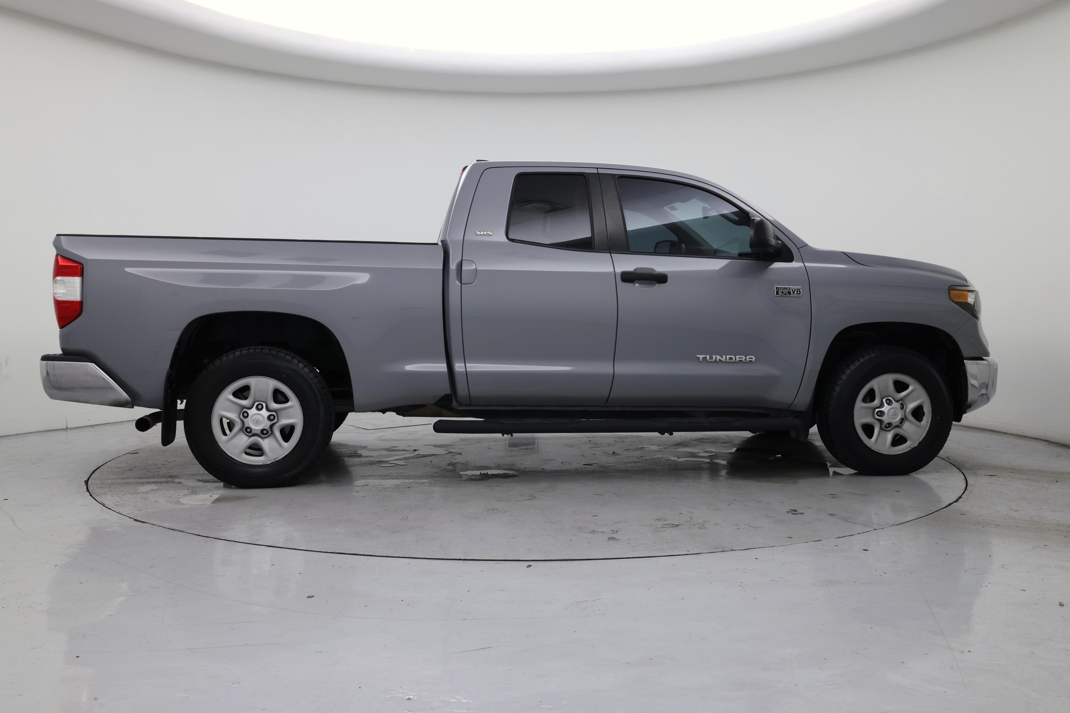 Thumbnail: 2020 Toyota Tundra - 7