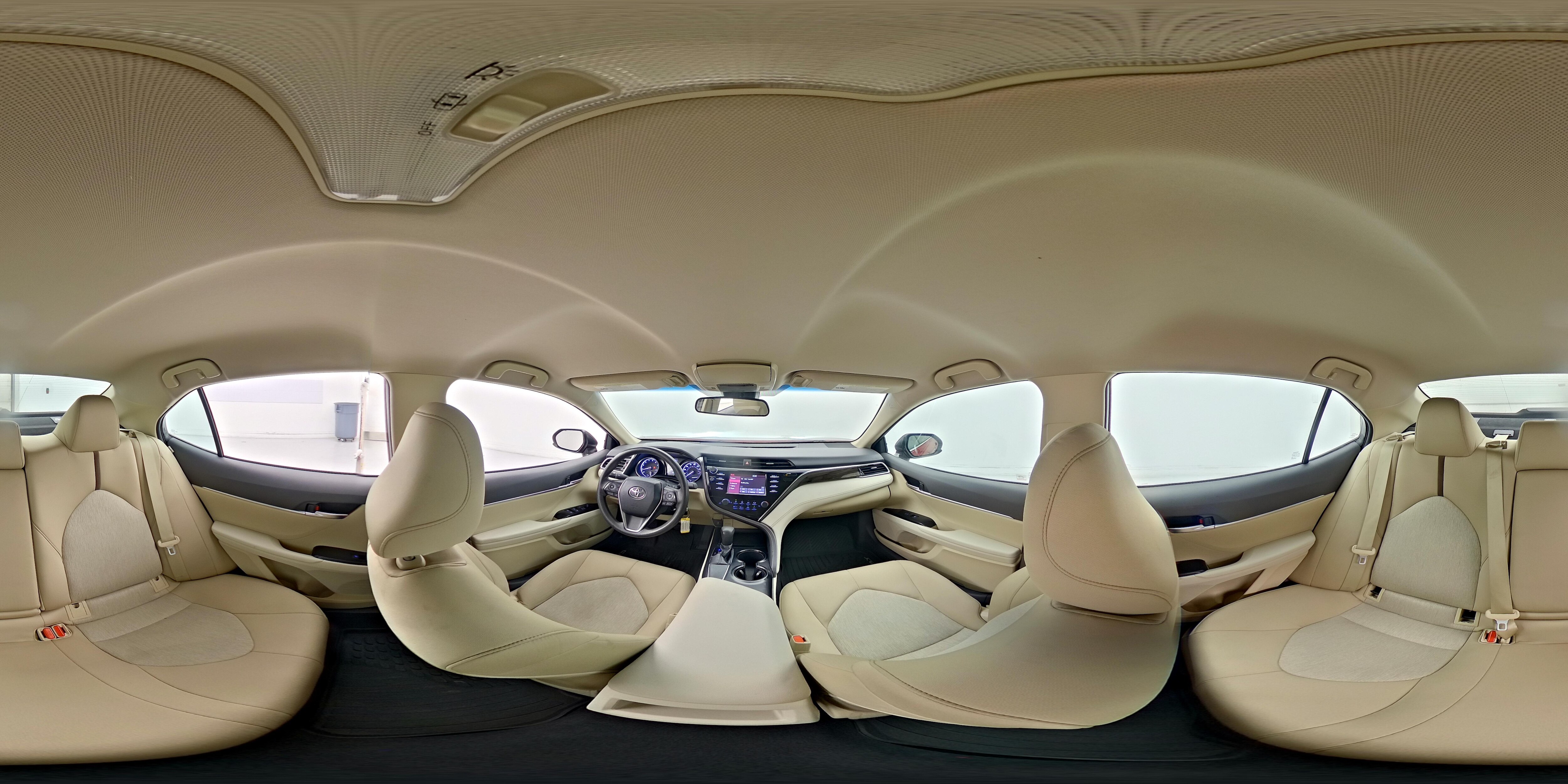 2018 Toyota Camry LE - Photo 24