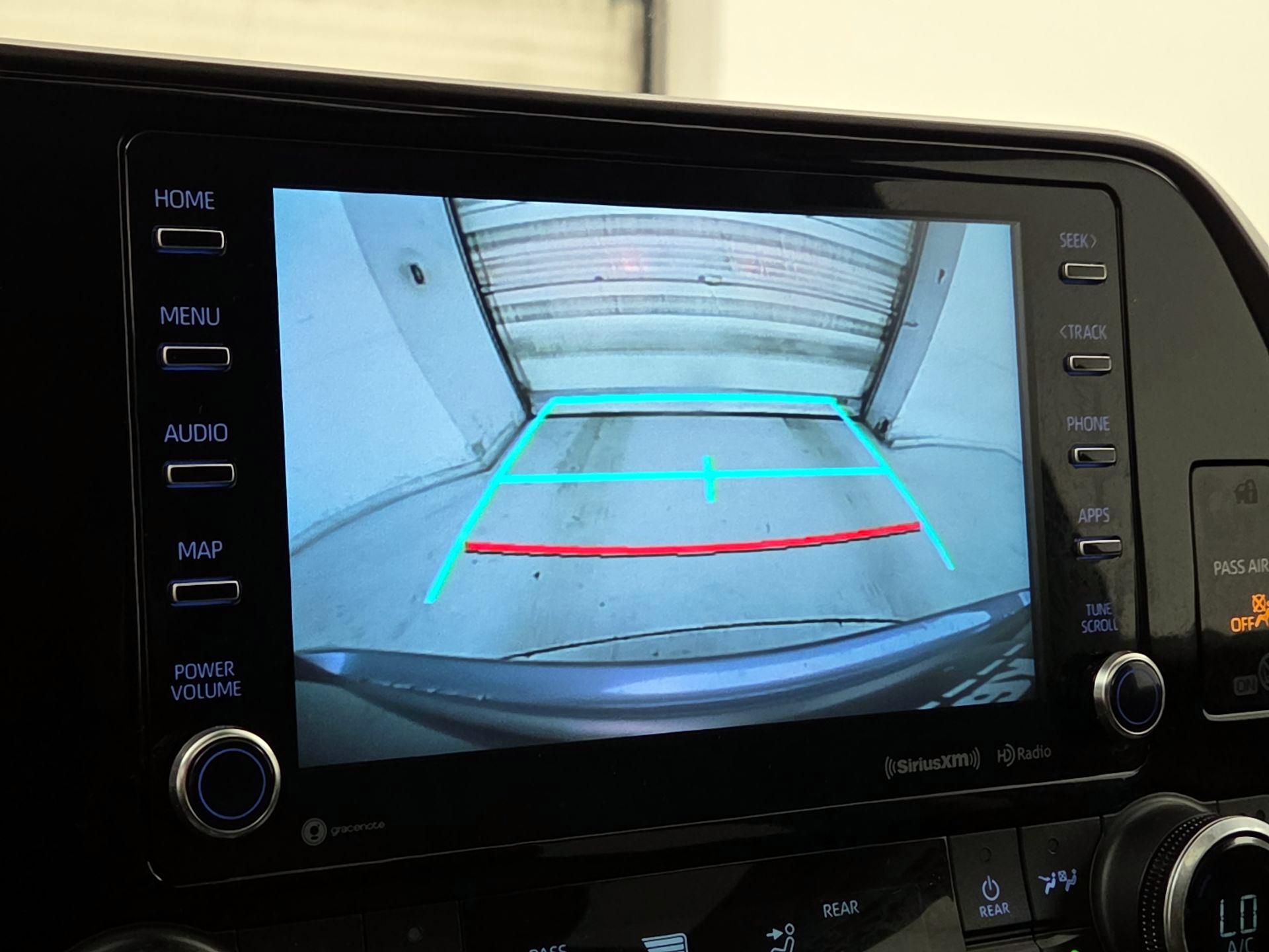 Thumbnail: 2021 Toyota Highlander - 14