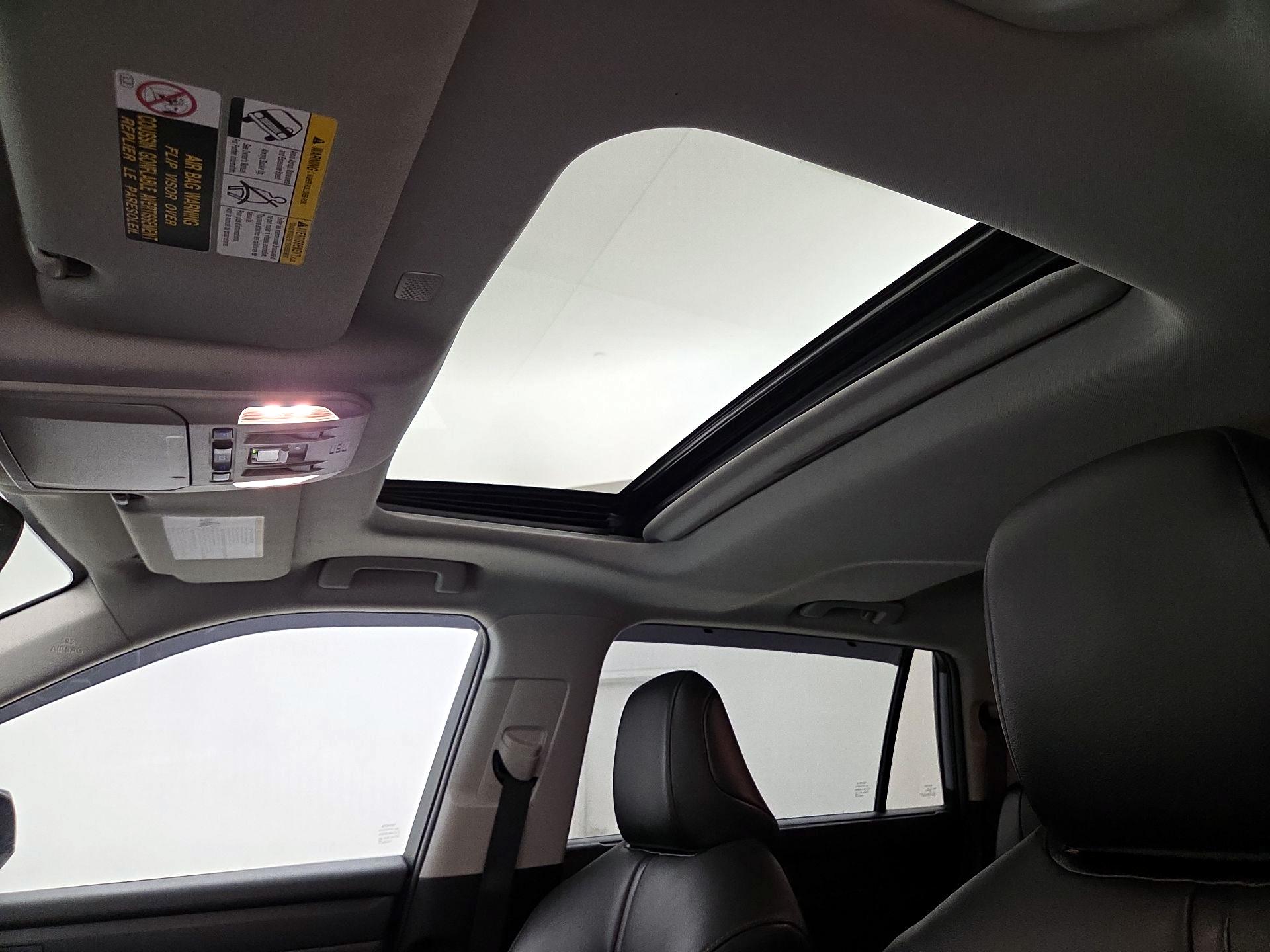 Thumbnail: 2021 Toyota Highlander - 19