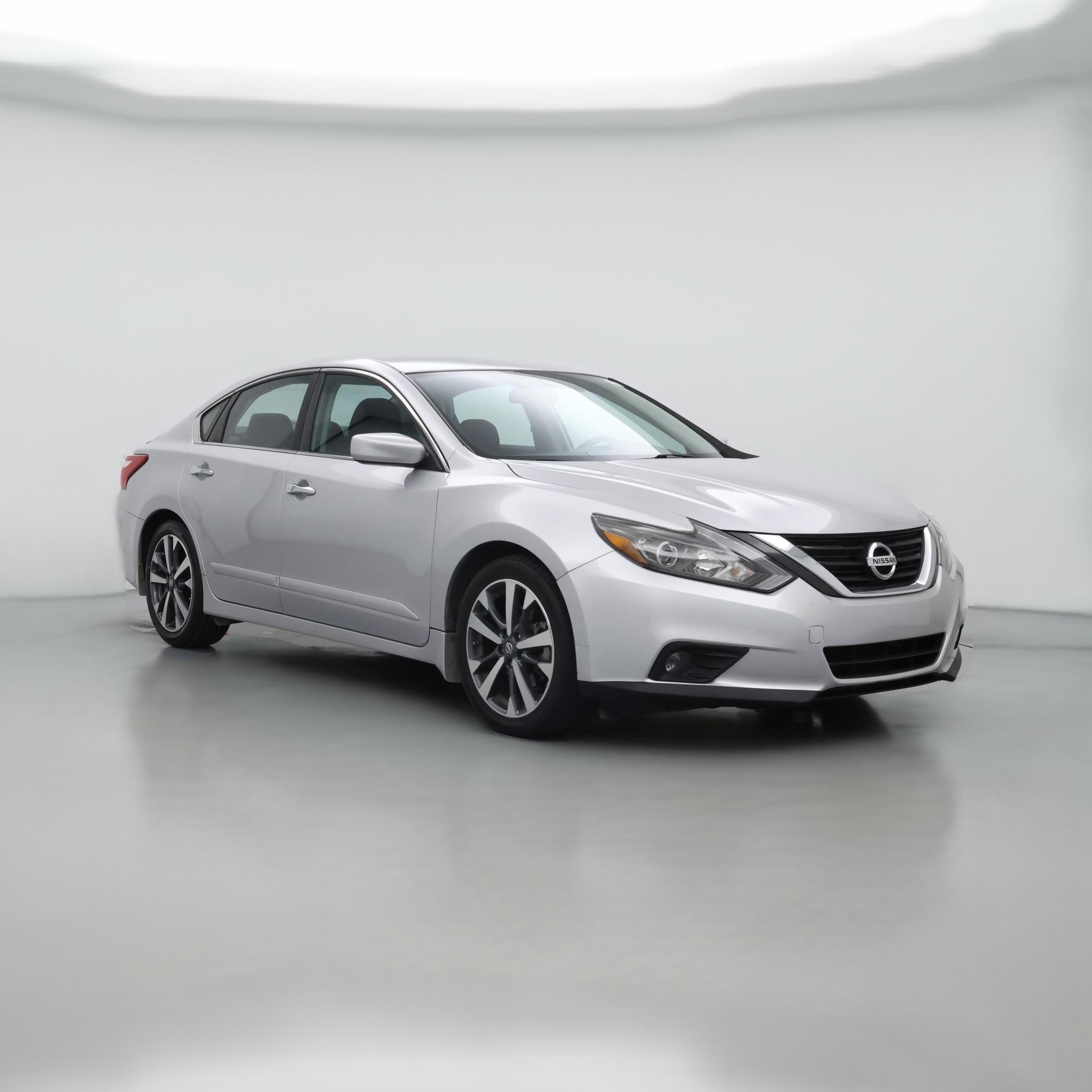 Thumbnail: 2017 Nissan Altima - 1