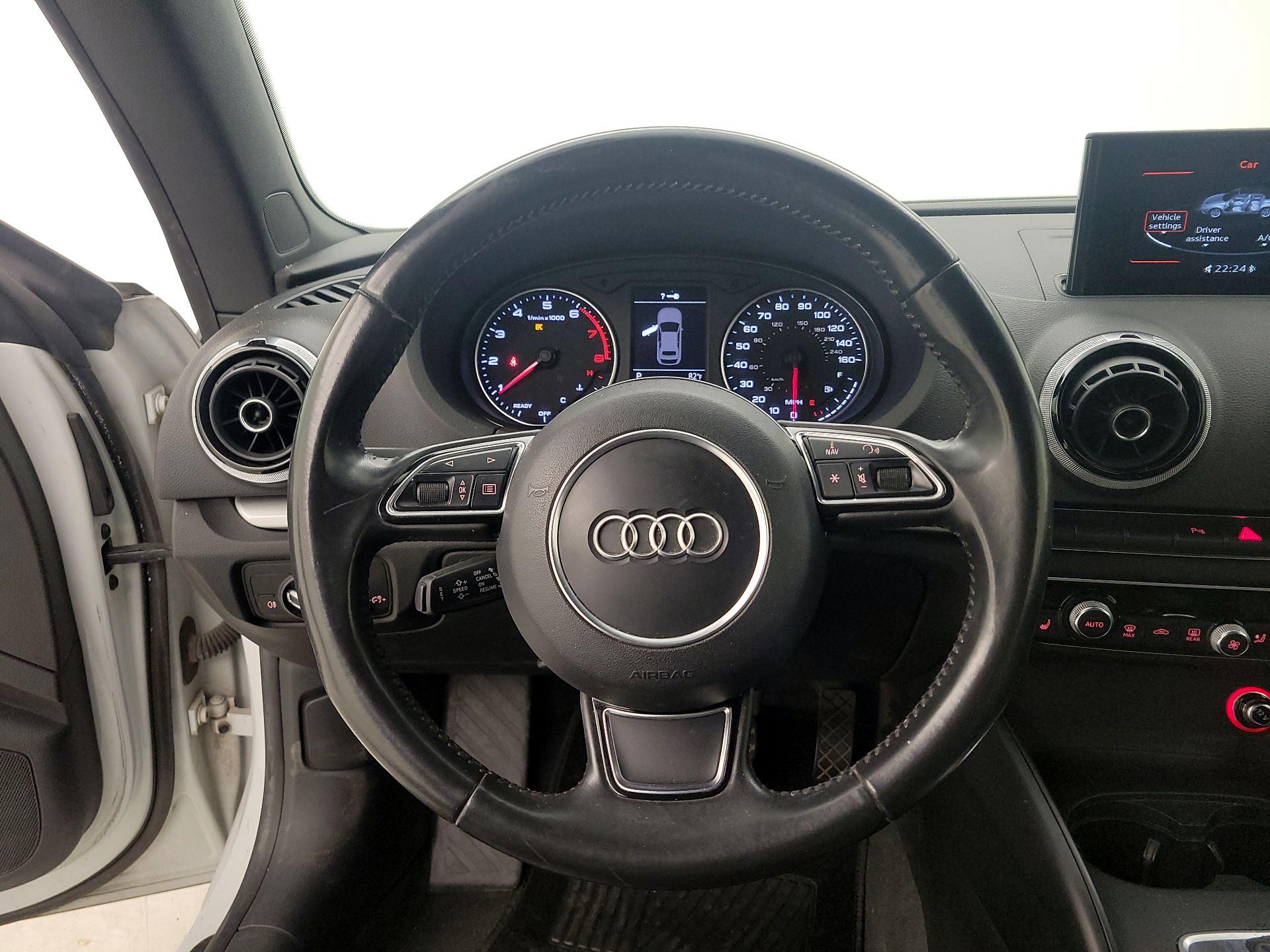 Thumbnail: 2016 Audi A3 - 10