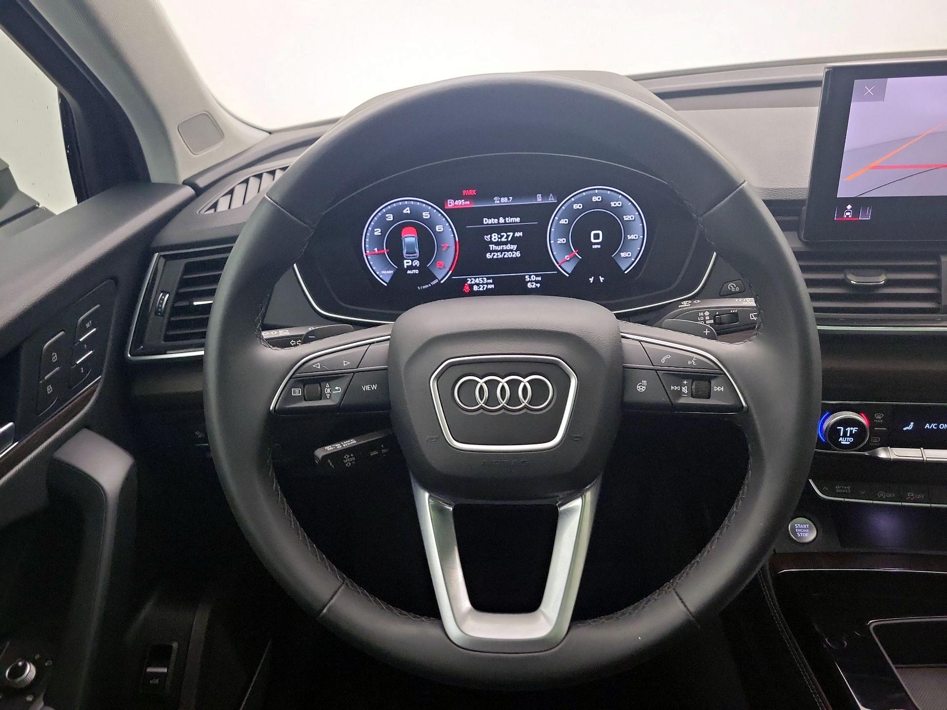 Thumbnail: 2023 Audi Q5 - 10
