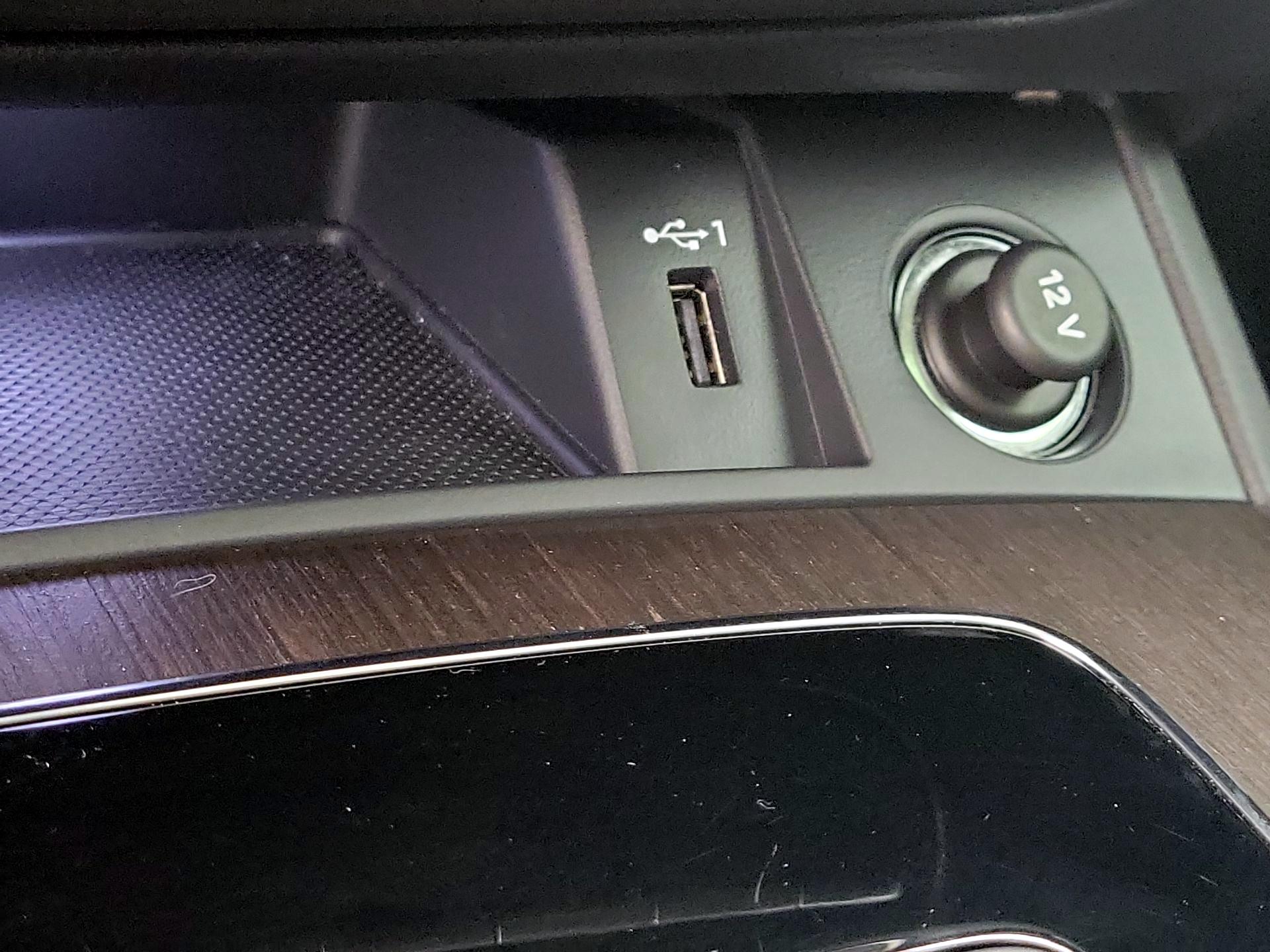 Thumbnail: 2023 Audi Q5 - 18