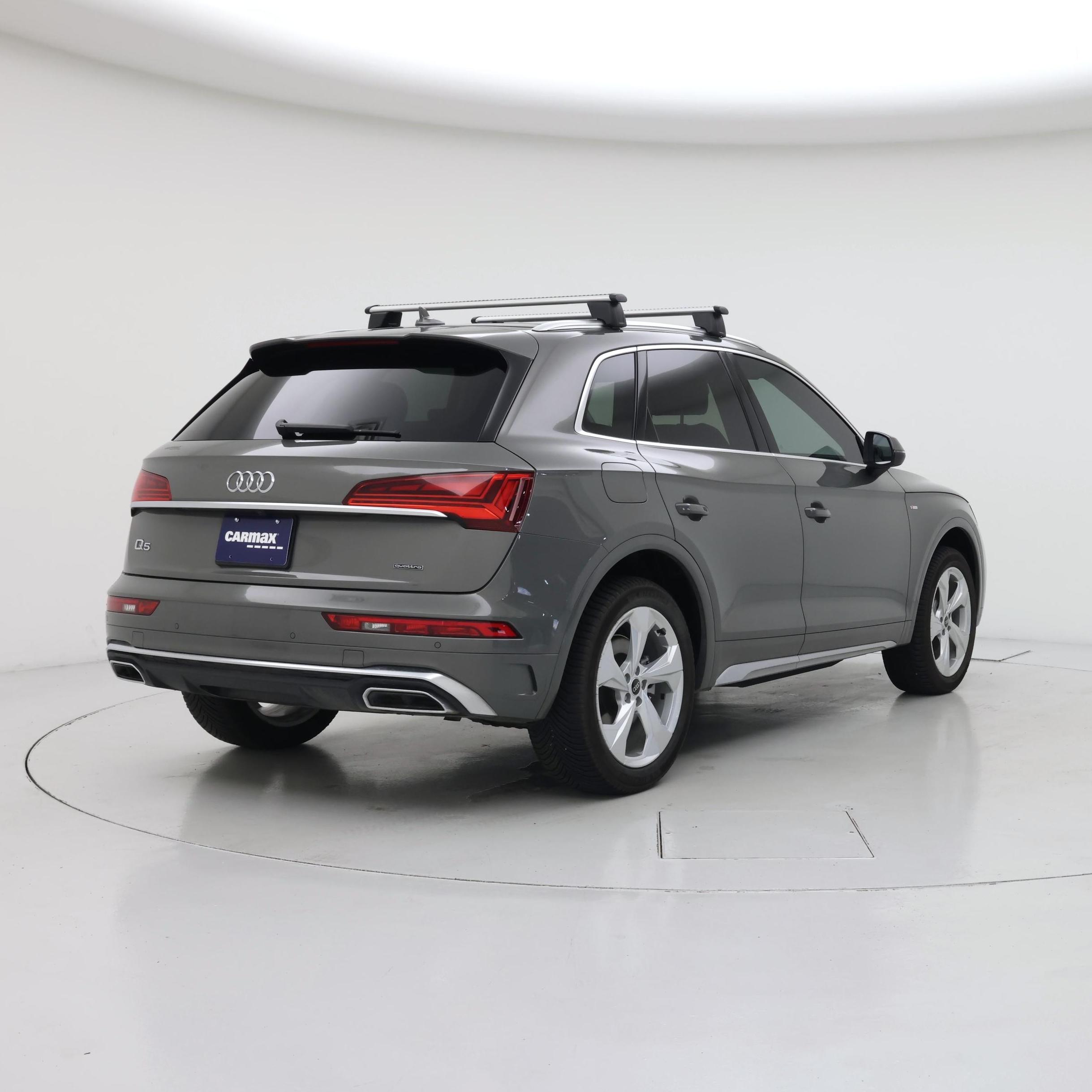 Thumbnail: 2023 Audi Q5 - 8