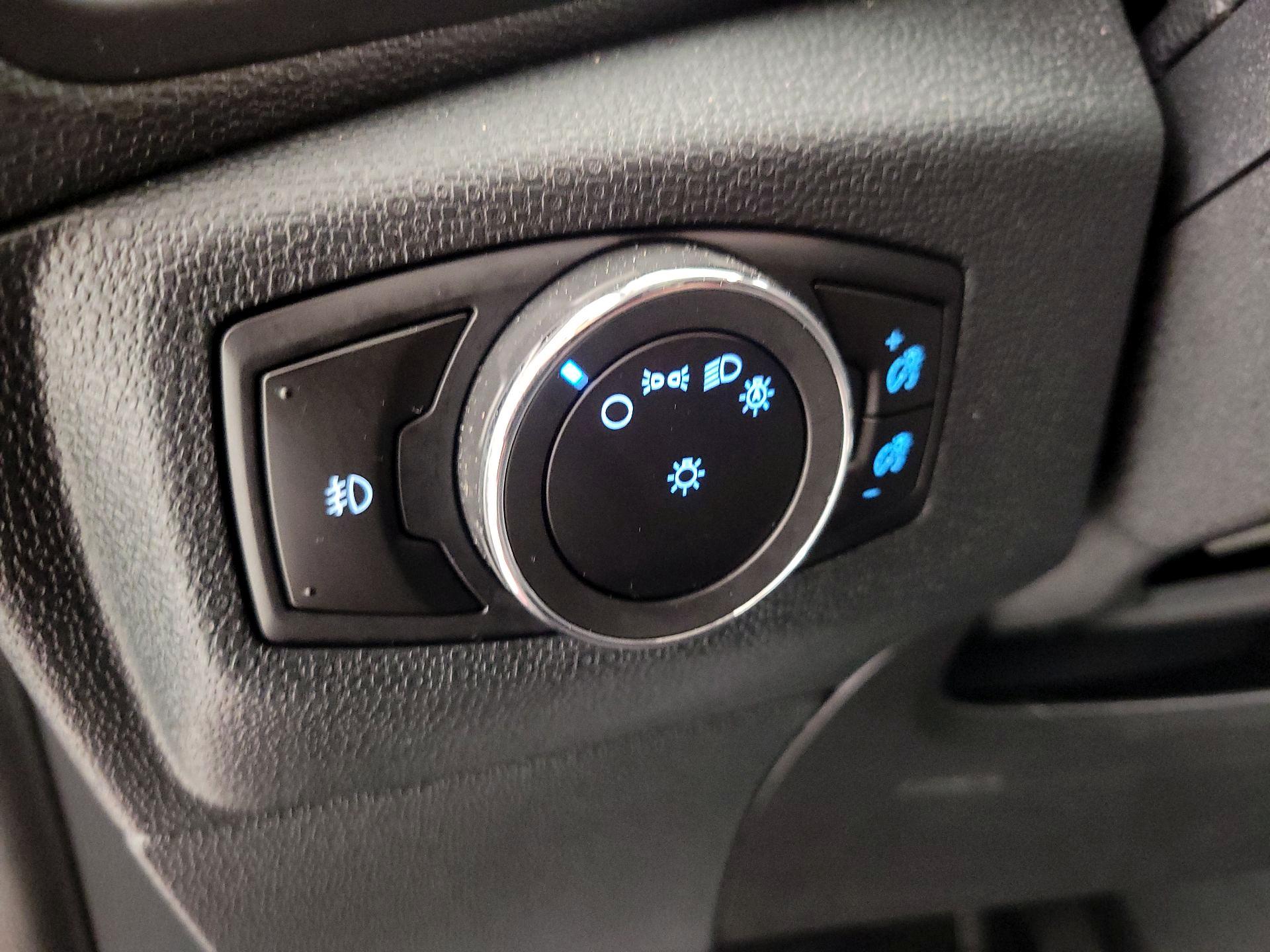 Thumbnail: 2019 Ford EcoSport - 13