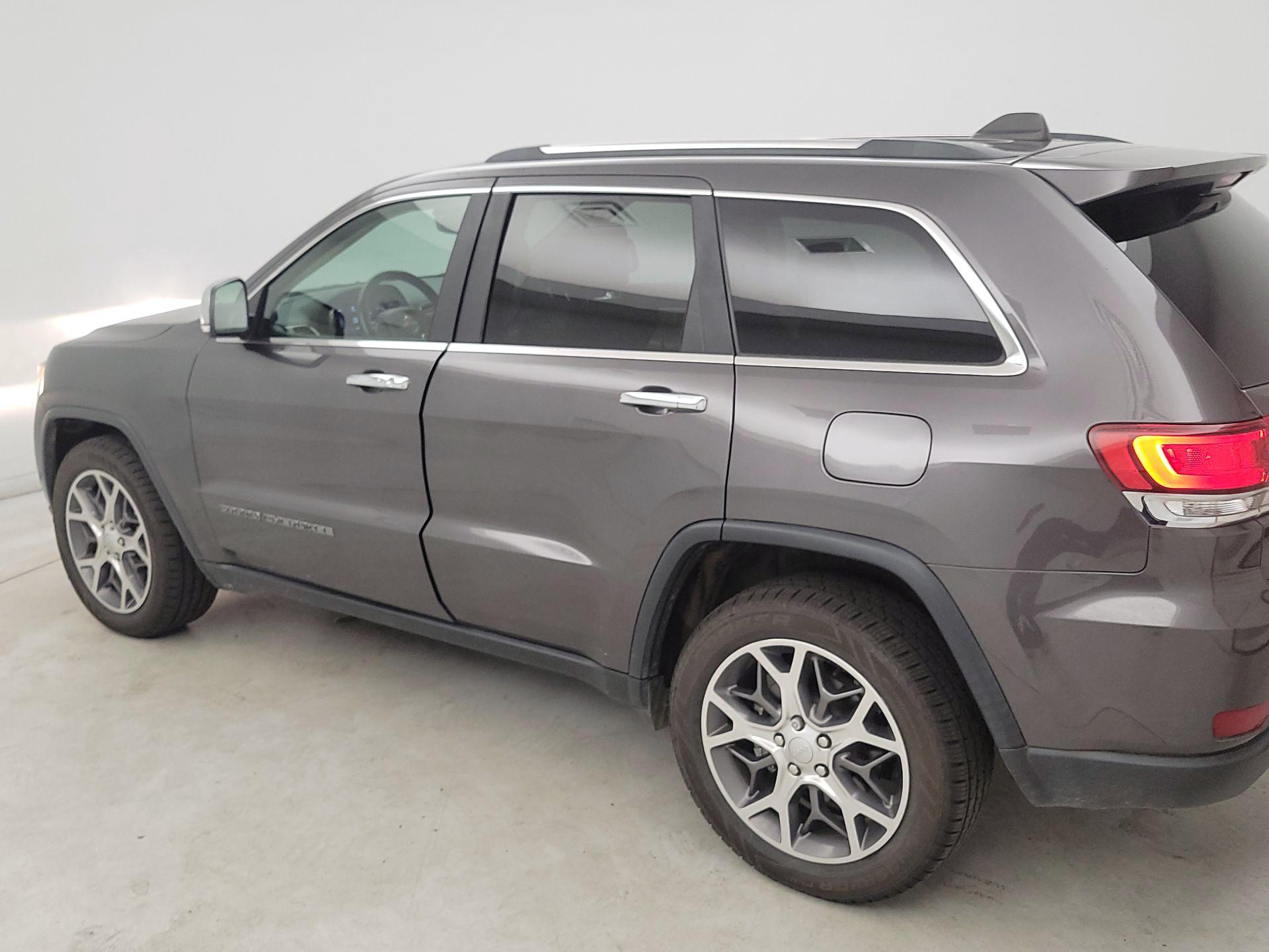 Thumbnail: 2021 Jeep Grand Cherokee - 7
