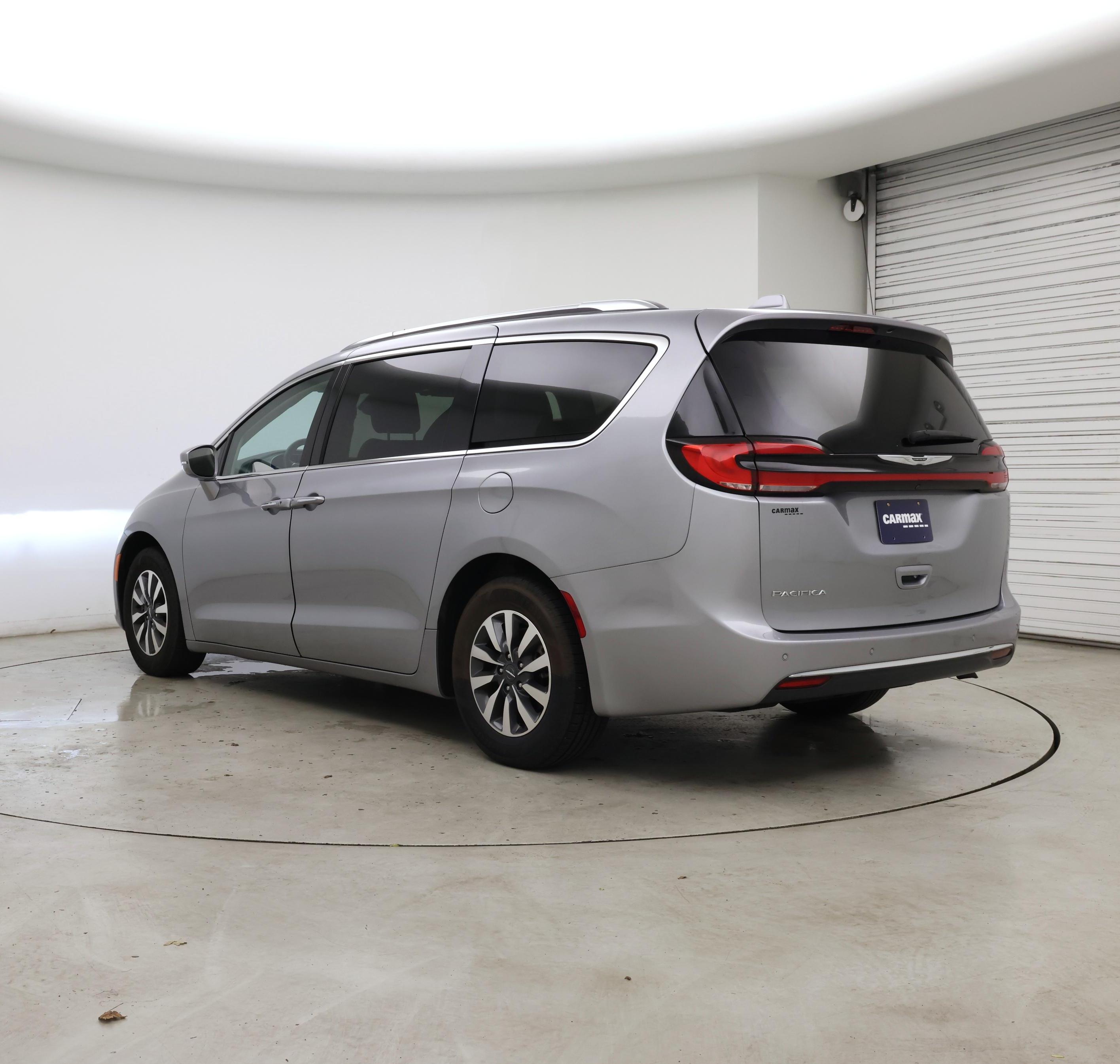 Thumbnail: 2021 Chrysler Pacifica - 2