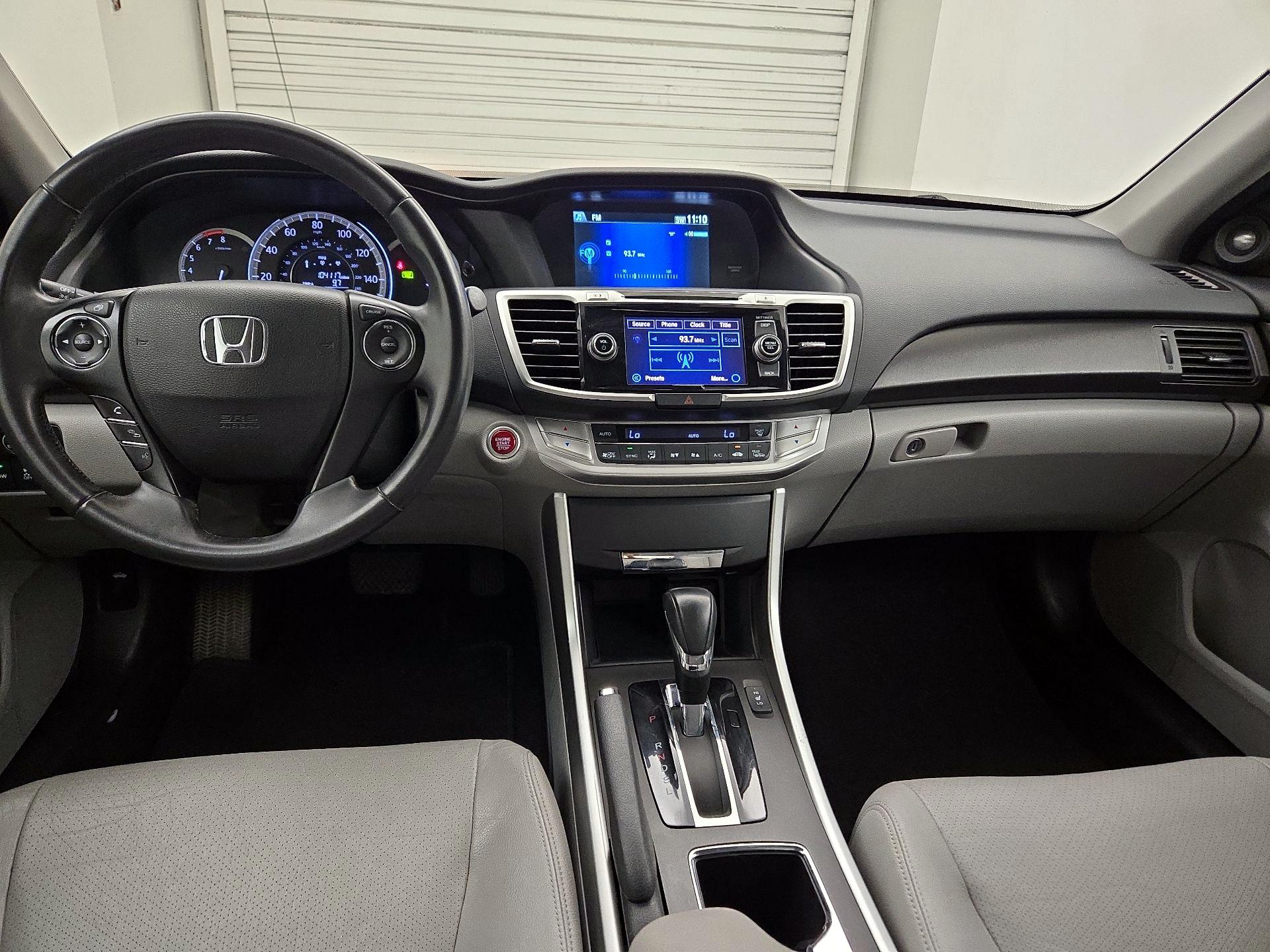 Thumbnail: 2015 Honda Accord - 9