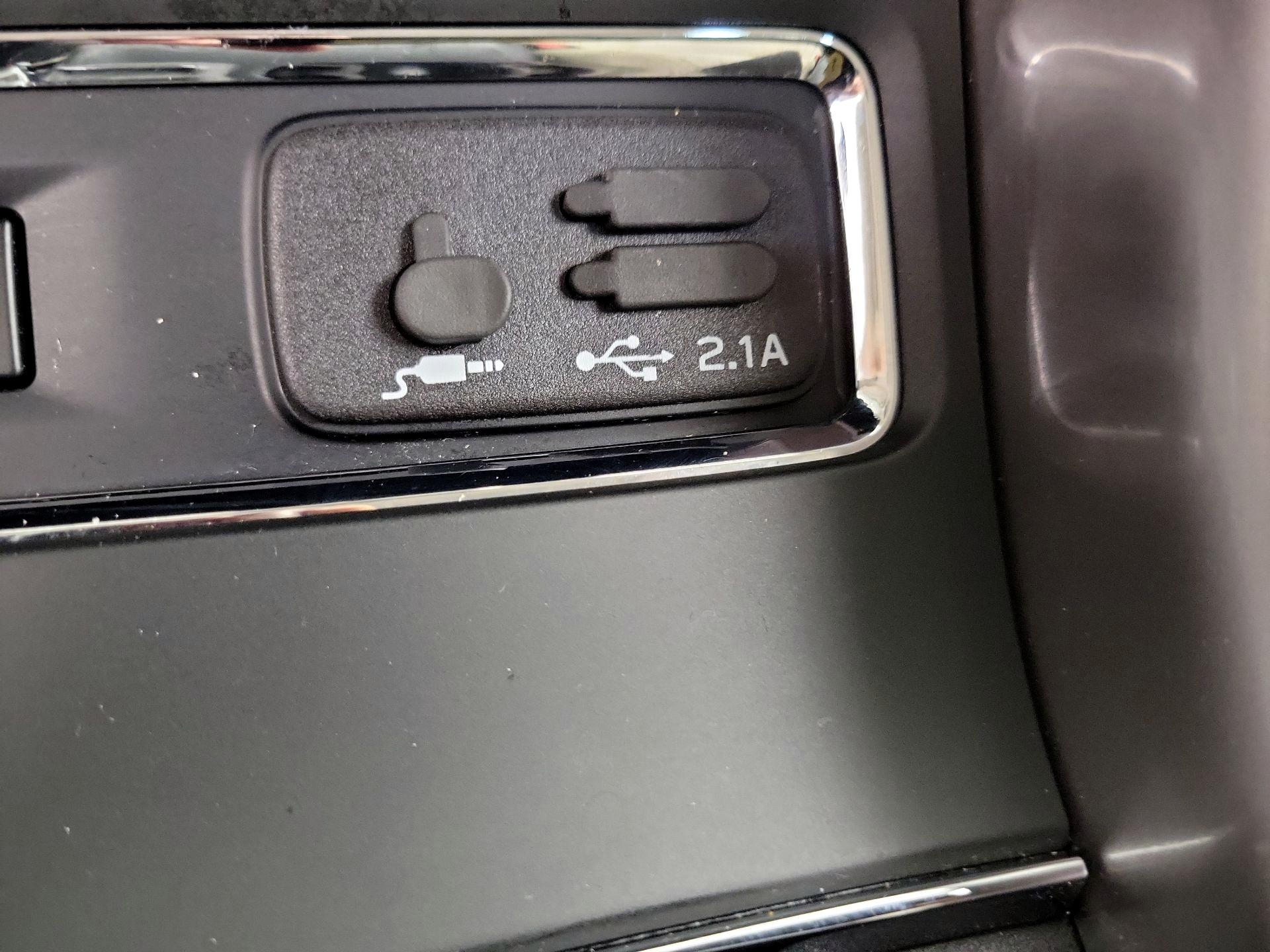 Thumbnail: 2022 Subaru Ascent - 19