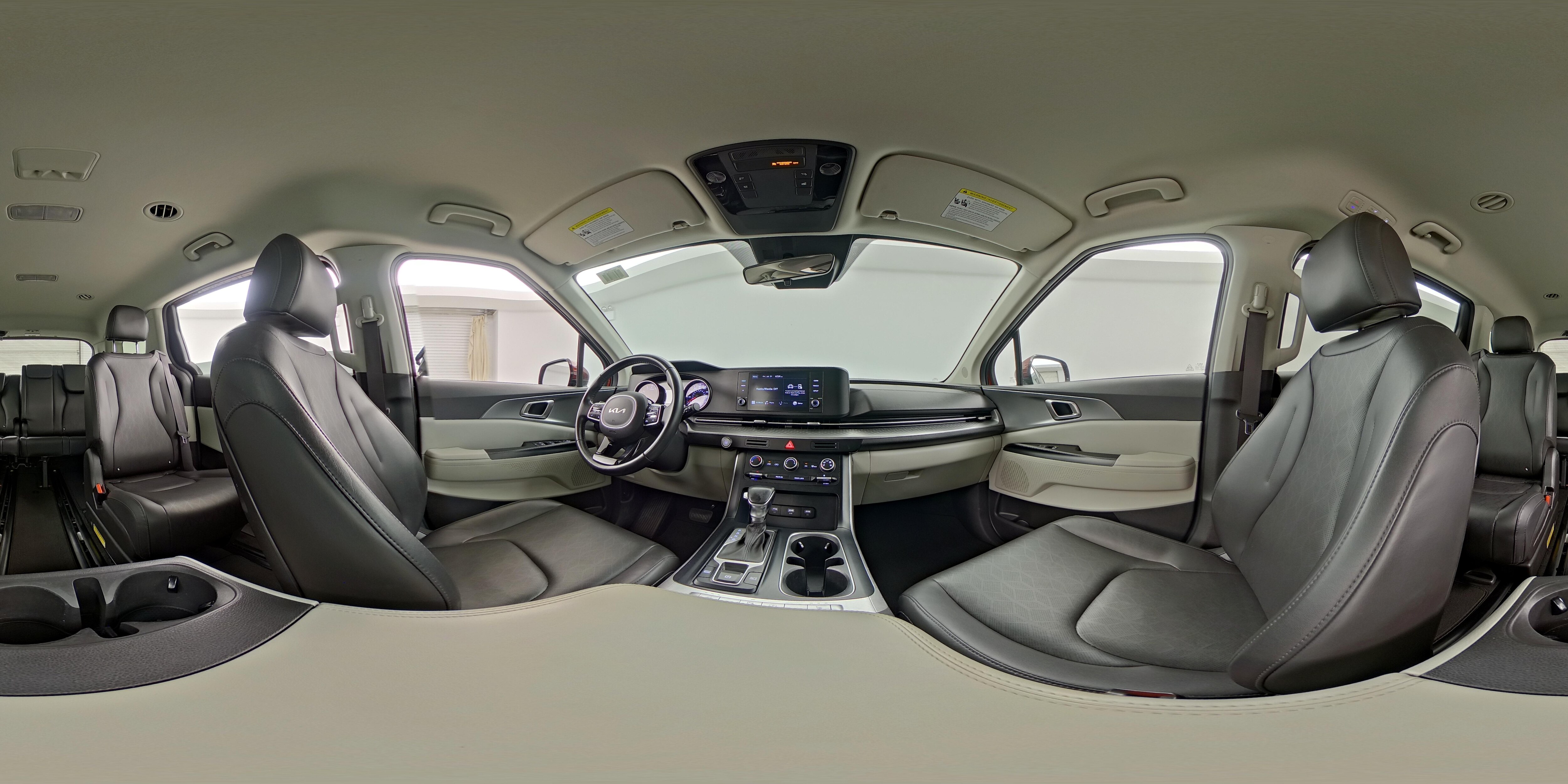 2022 Kia Carnival LX Seat Pkg - Photo 26