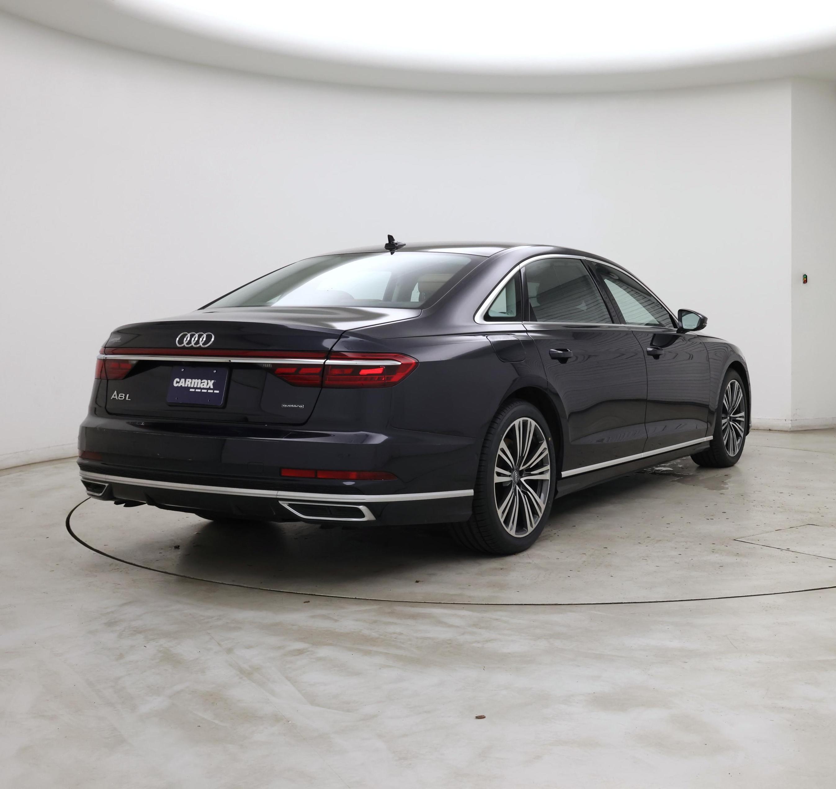 Thumbnail: 2020 Audi A8 - 8