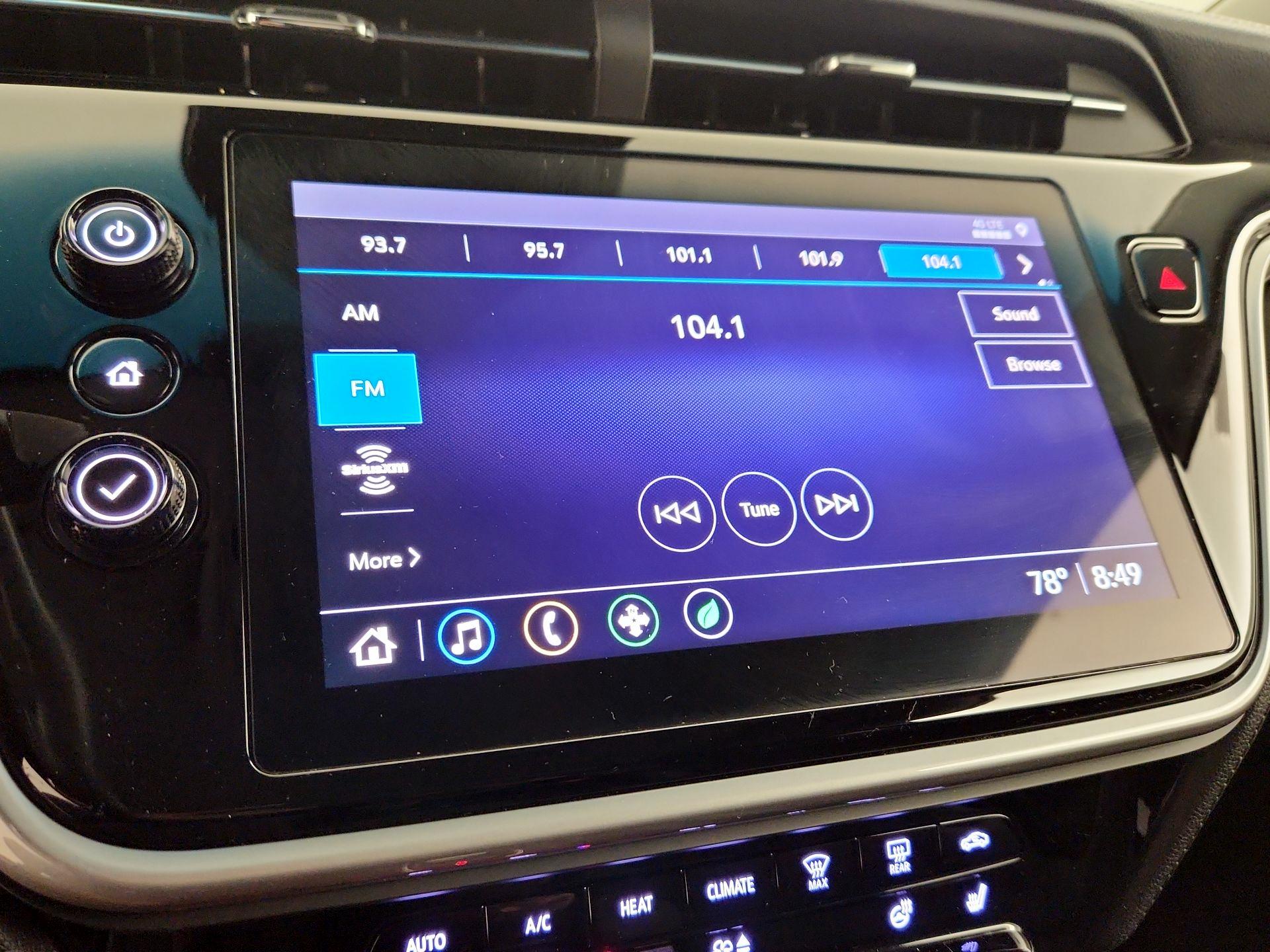 Thumbnail: 2022 Chevrolet Bolt EV - 15