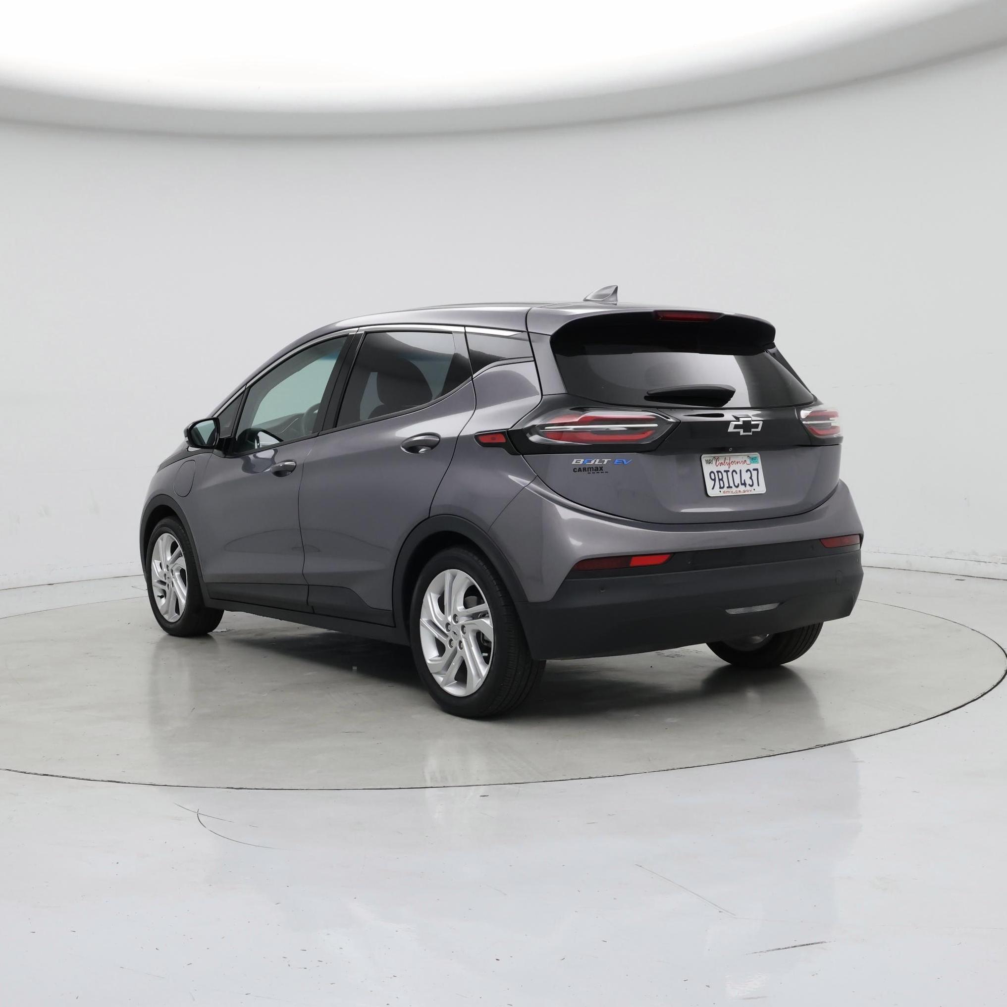 Thumbnail: 2022 Chevrolet Bolt EV - 2