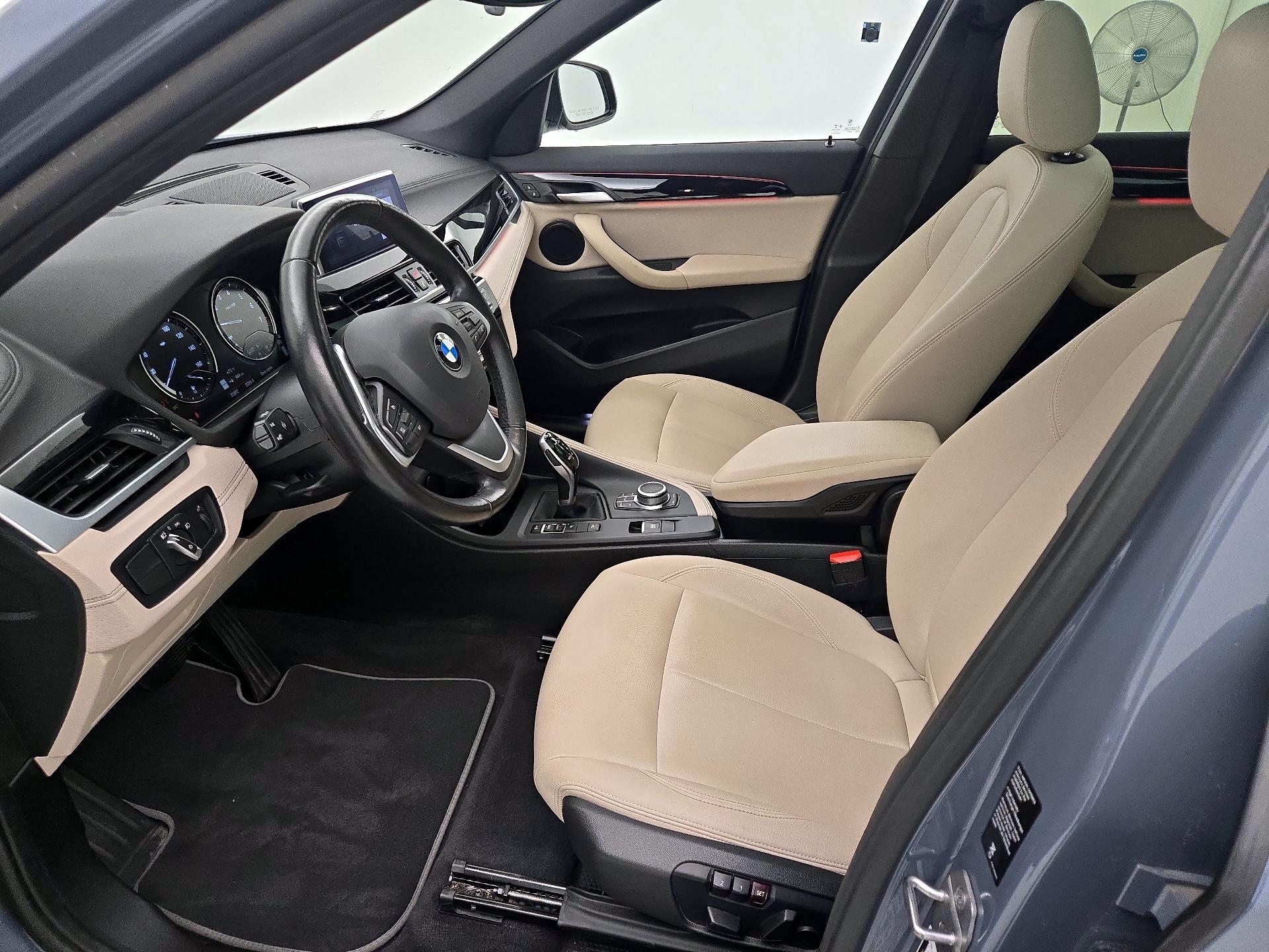 Thumbnail: 2022 BMW X1 - 11