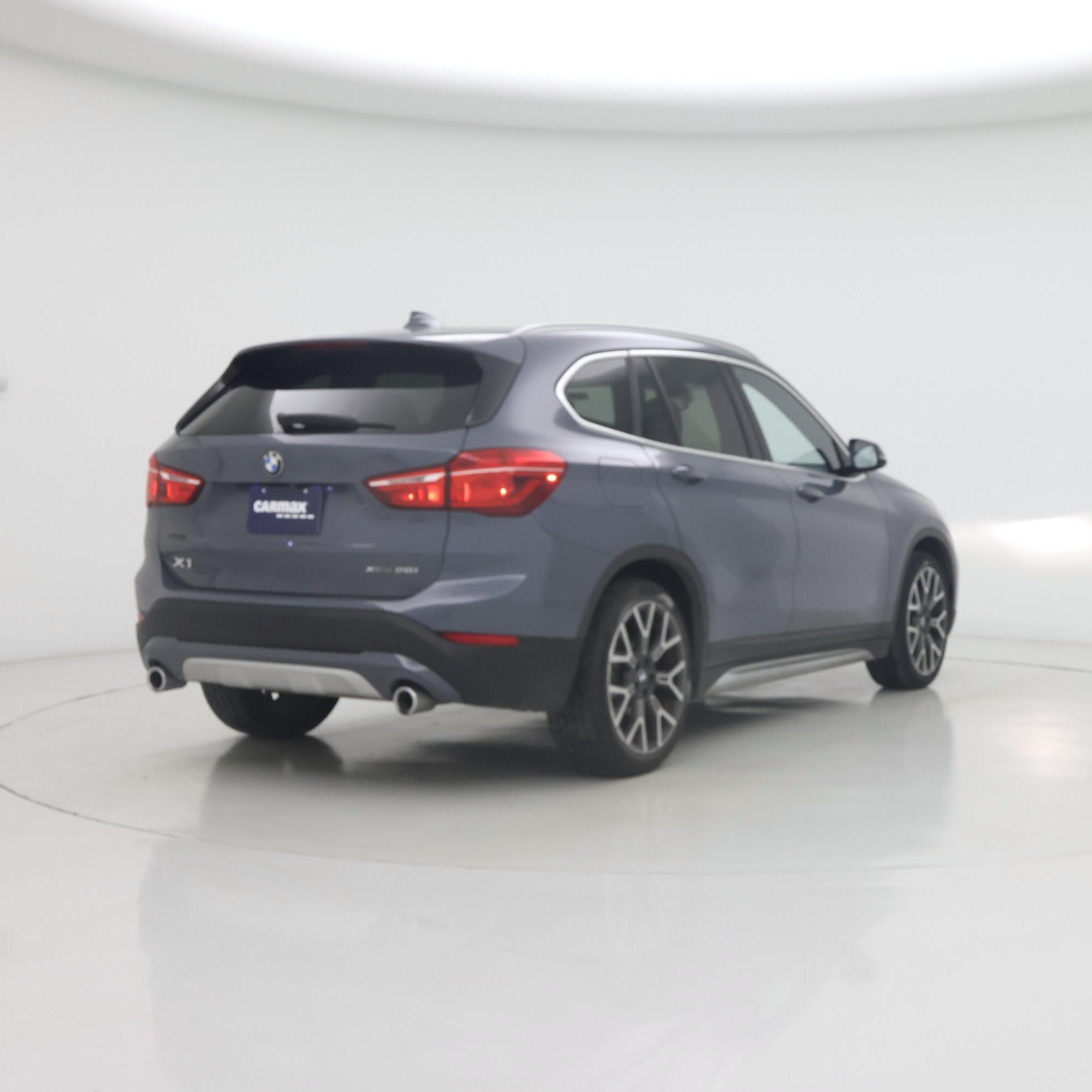 Thumbnail: 2022 BMW X1 - 8