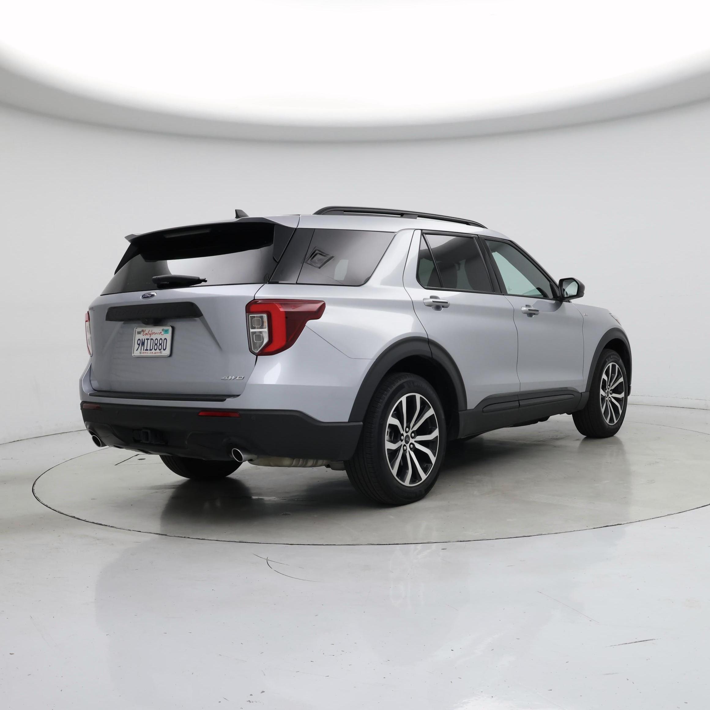 Thumbnail: 2023 Ford Explorer - 8