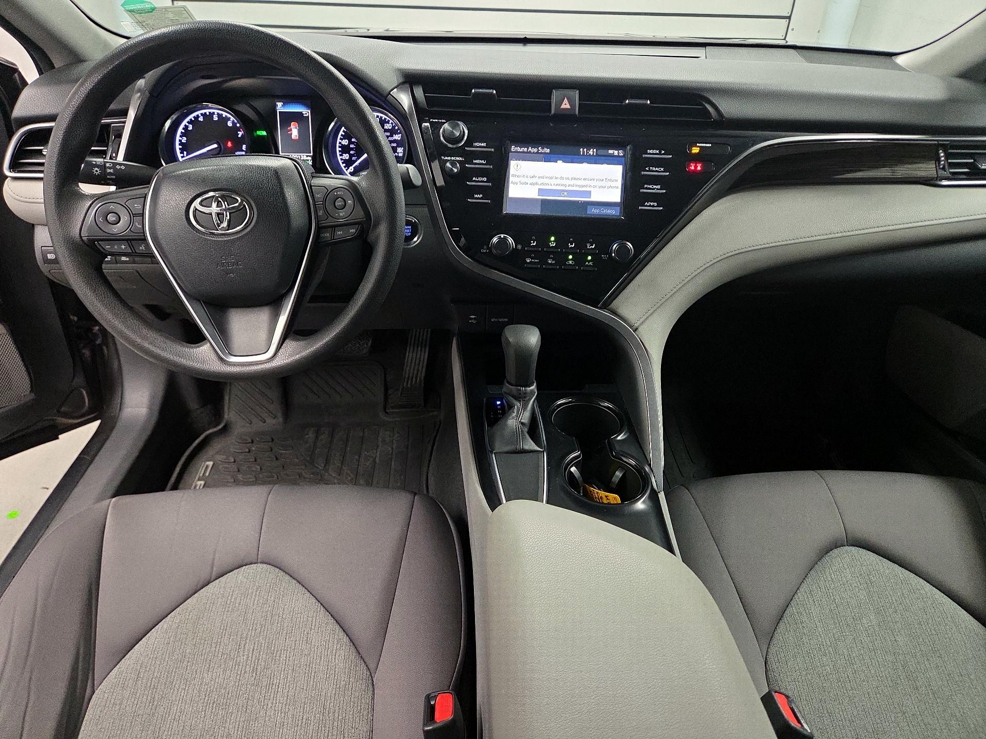 Thumbnail: 2019 Toyota Camry - 9