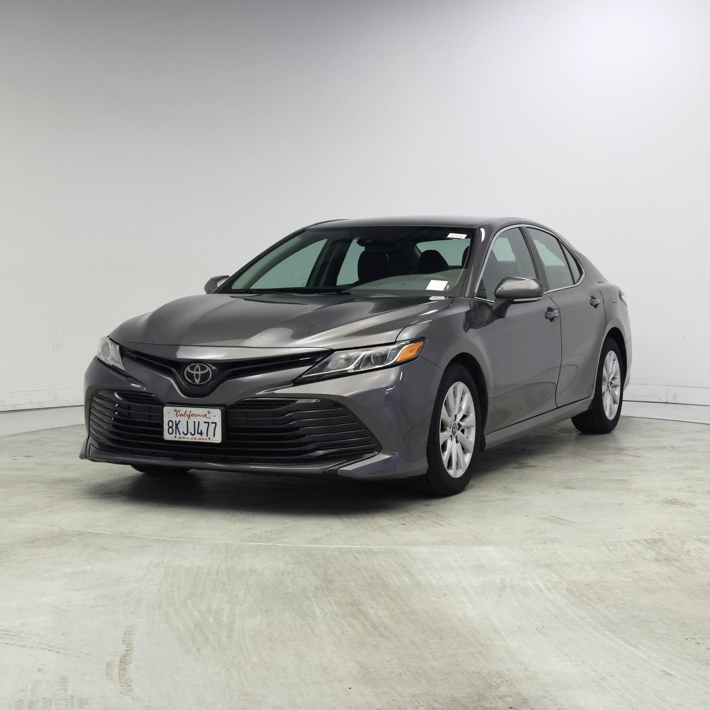 Thumbnail: 2019 Toyota Camry - 4