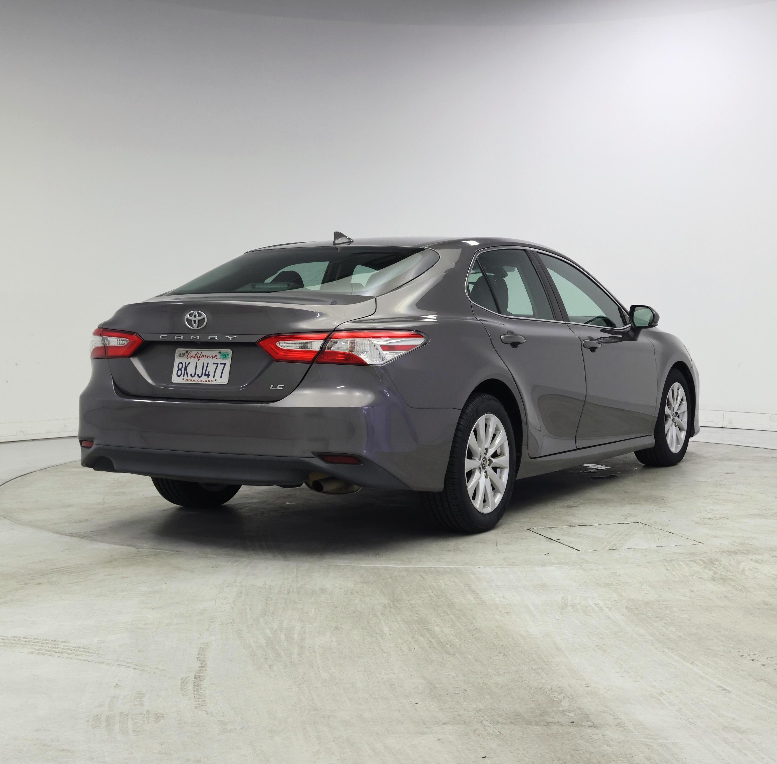 Thumbnail: 2019 Toyota Camry - 8