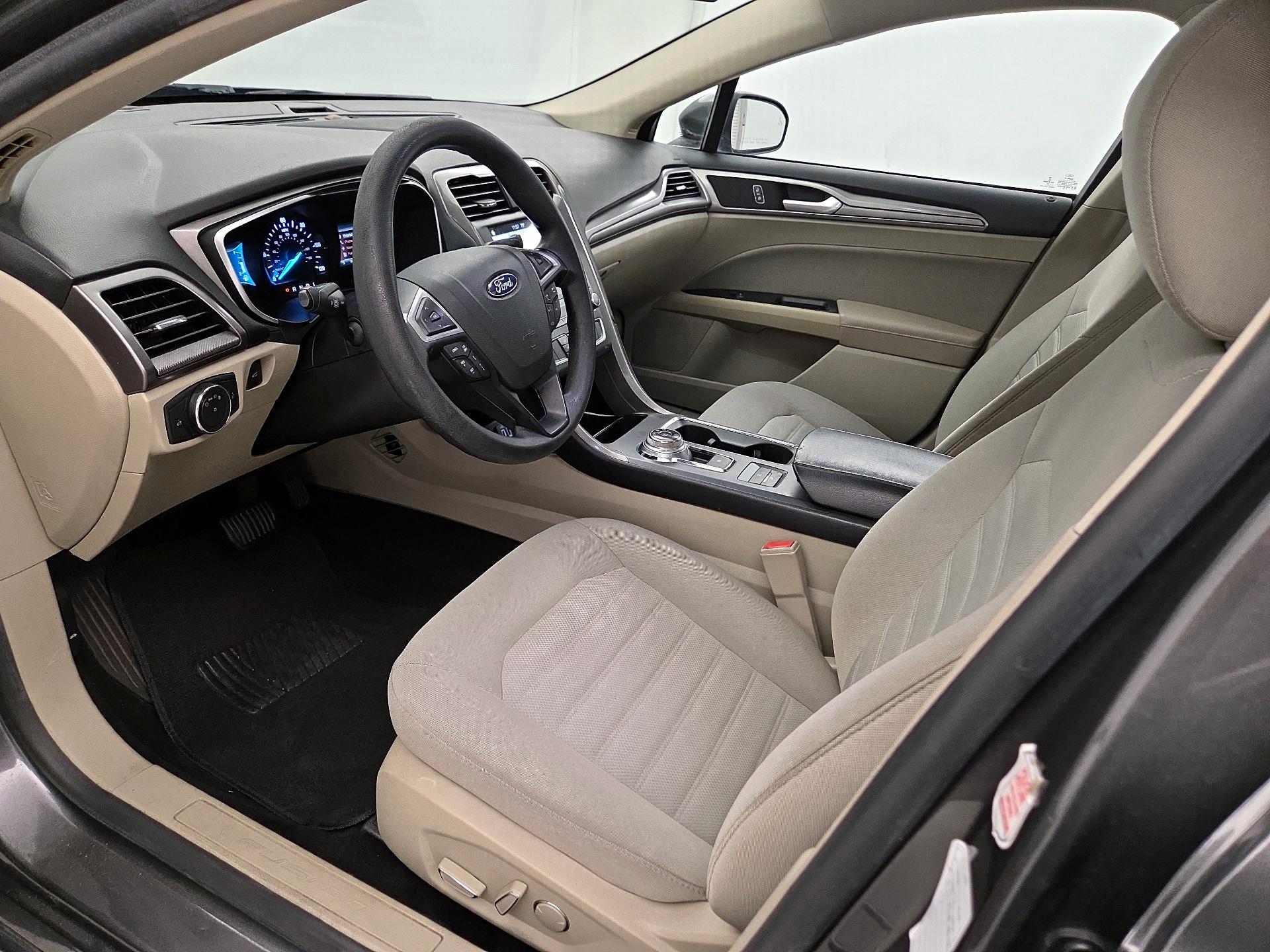 Thumbnail: 2019 Ford Fusion - 11