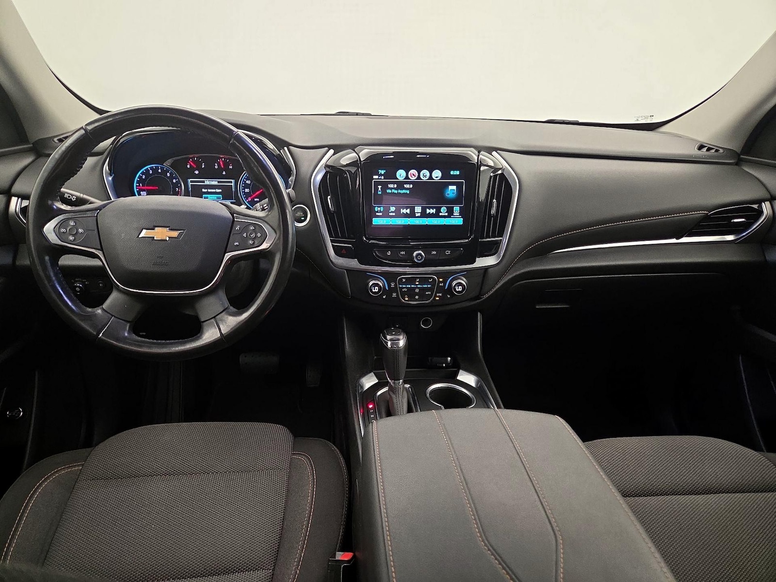2019 Chevrolet Traverse 1LT - Photo 10