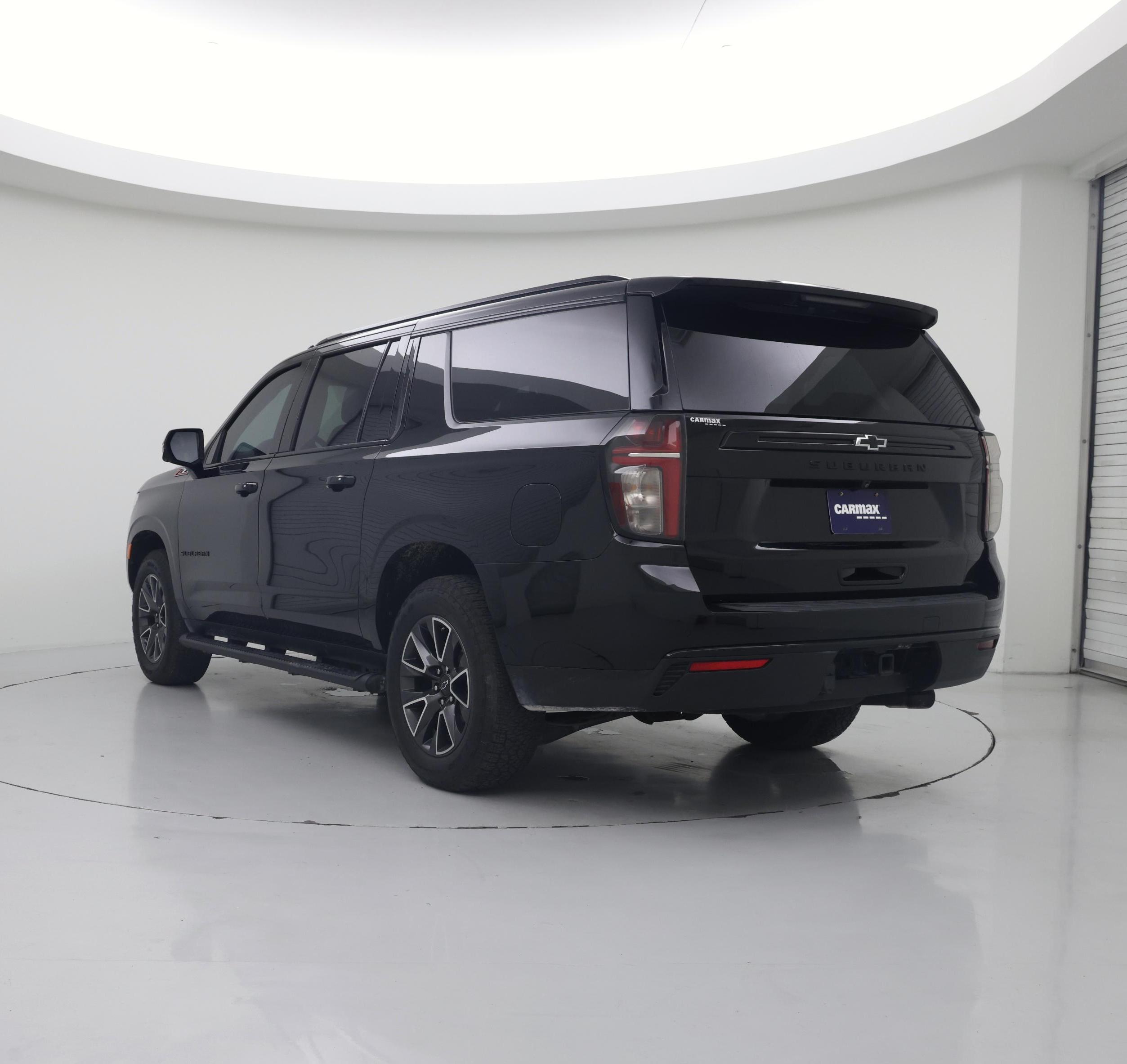 Thumbnail: 2023 Chevrolet Suburban - 2