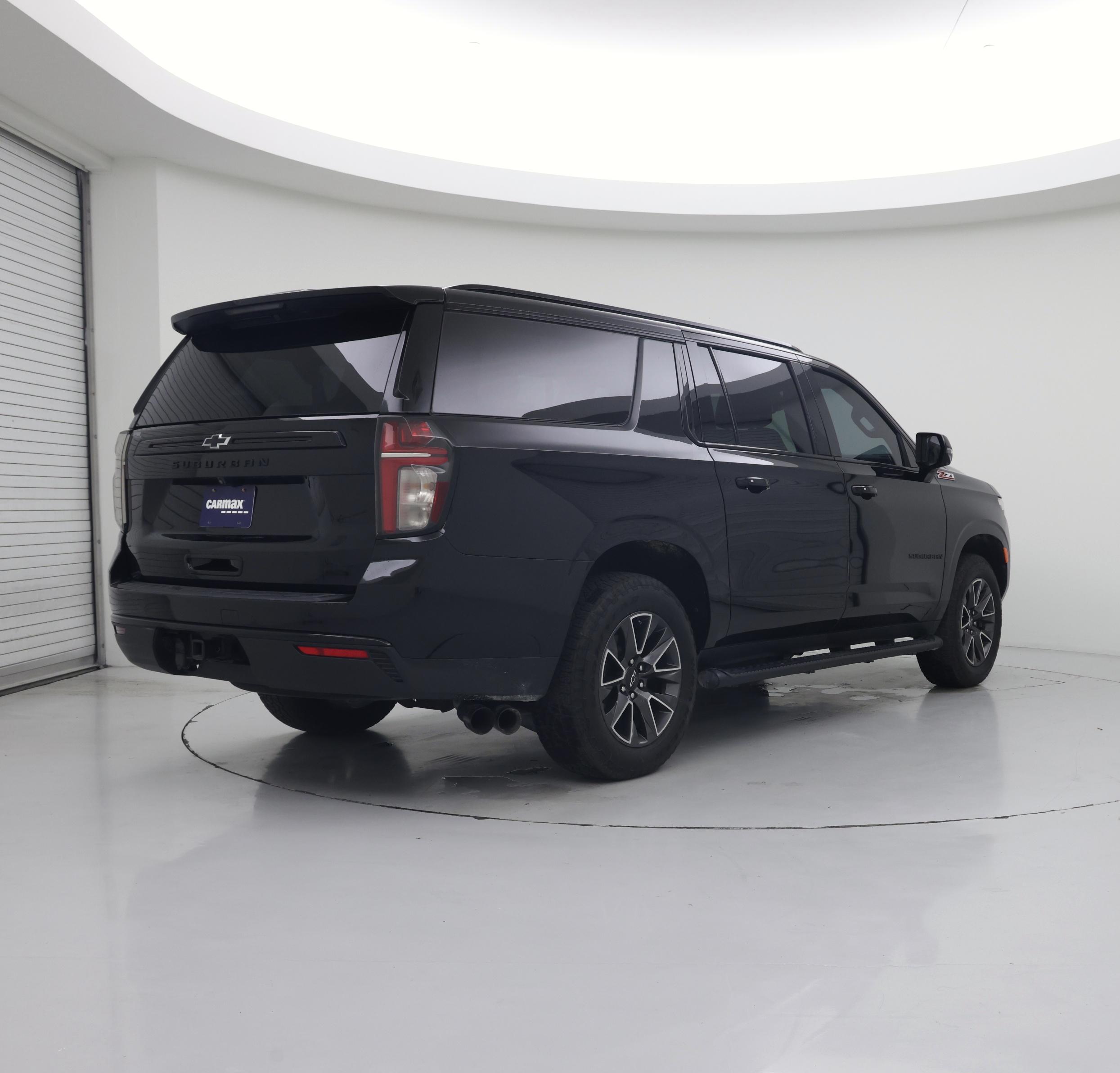 Thumbnail: 2023 Chevrolet Suburban - 8