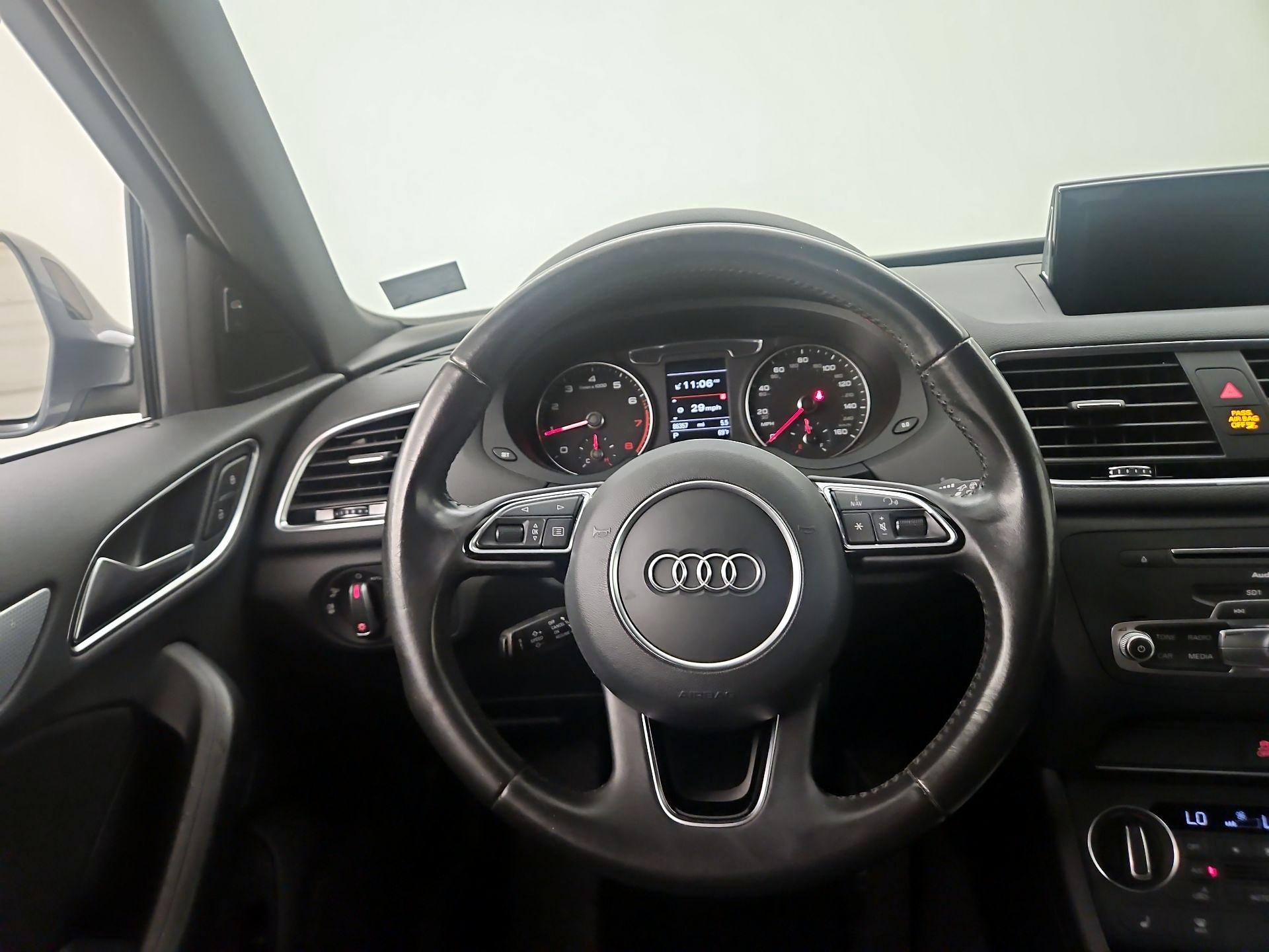 Thumbnail: 2016 Audi Q3 - 10