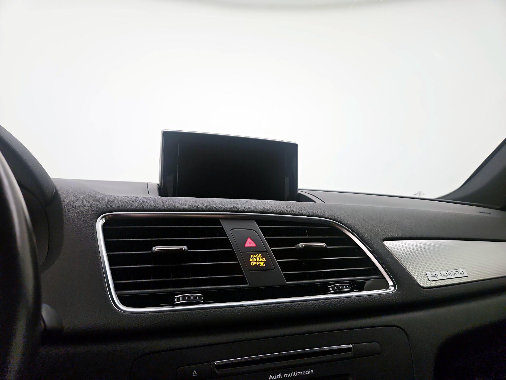 Thumbnail: 2016 Audi Q3 - 14