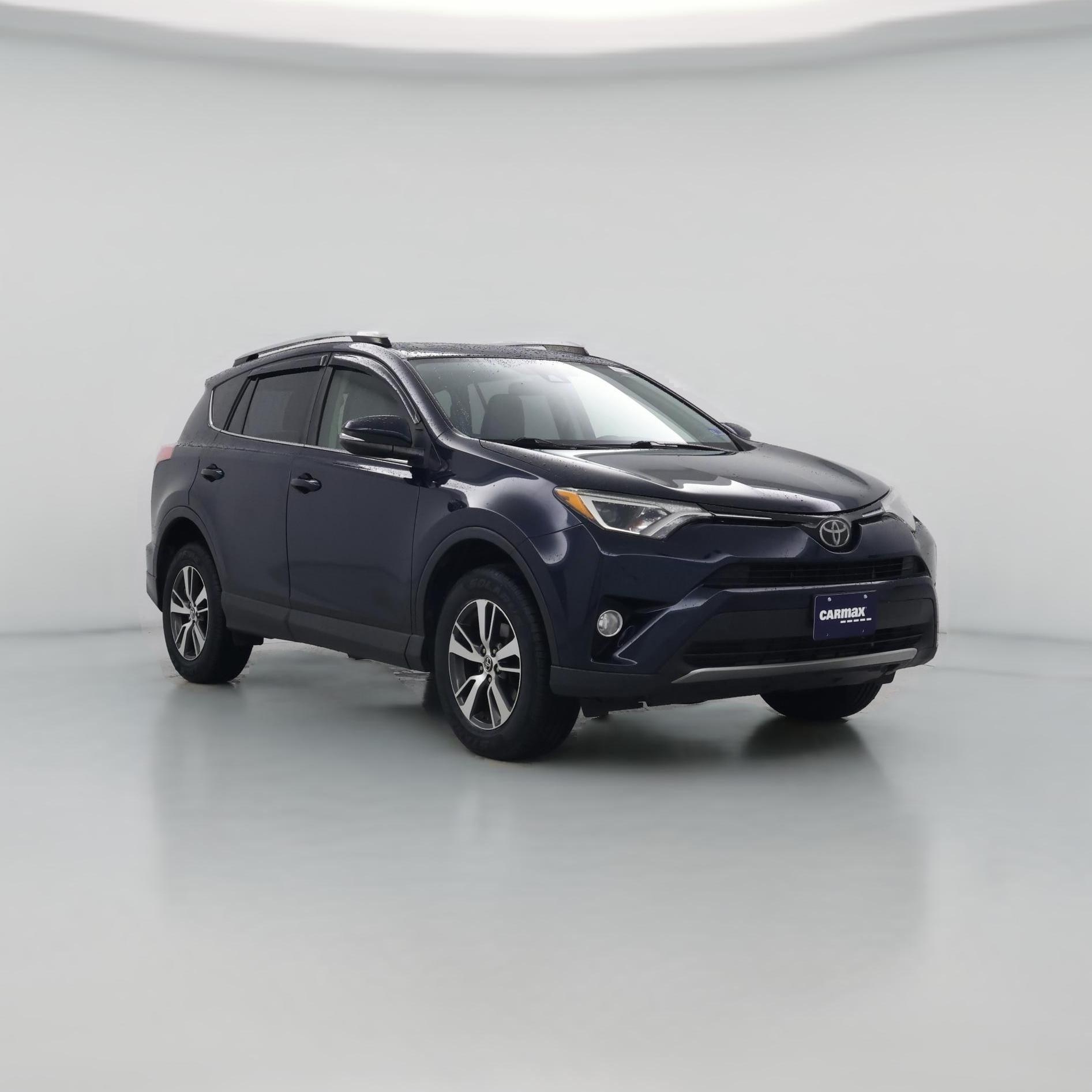Thumbnail: 2018 Toyota RAV4 - 1