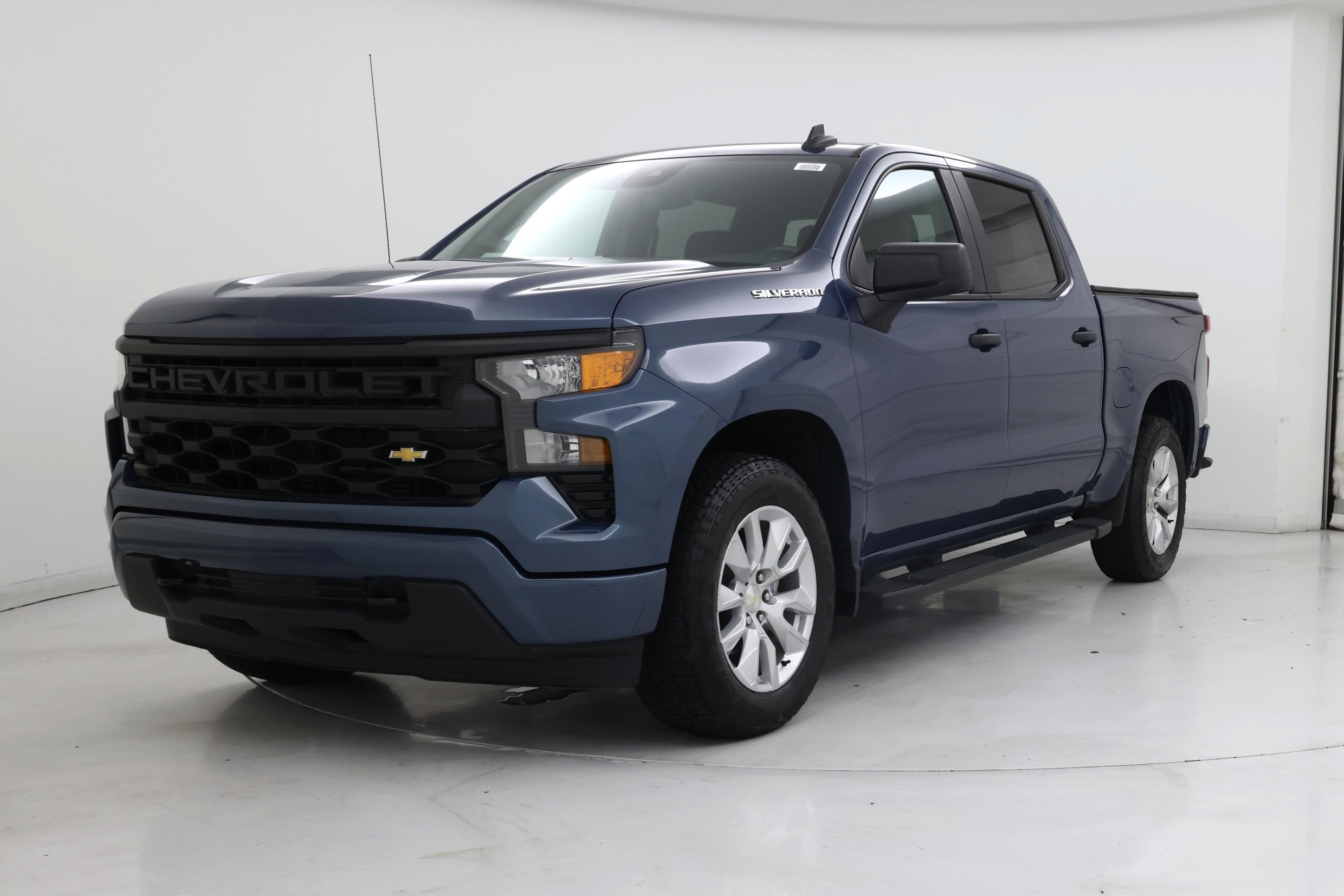 Thumbnail: 2024 Chevrolet Silverado 1500 - 4