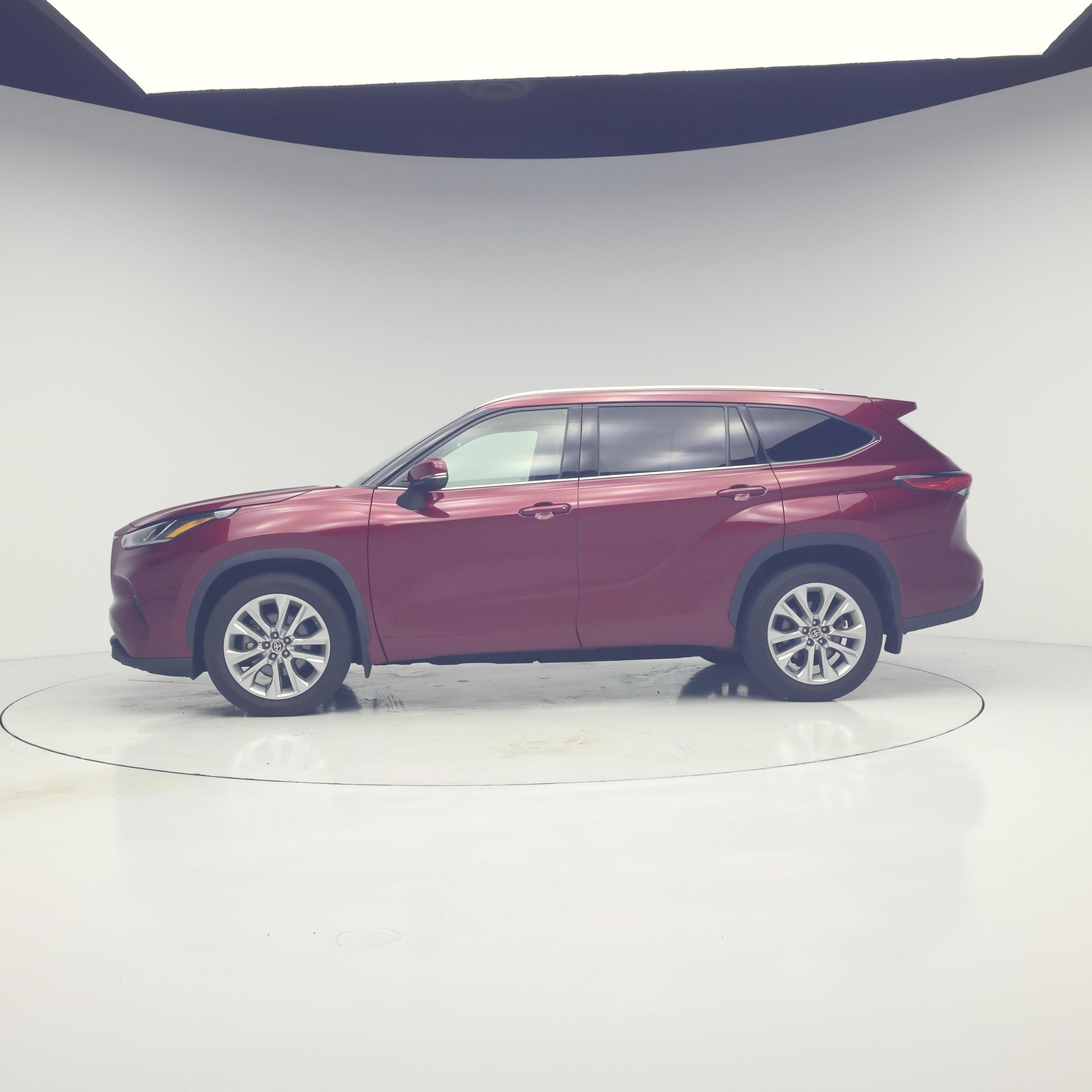 Thumbnail: 2023 Toyota Highlander - 3