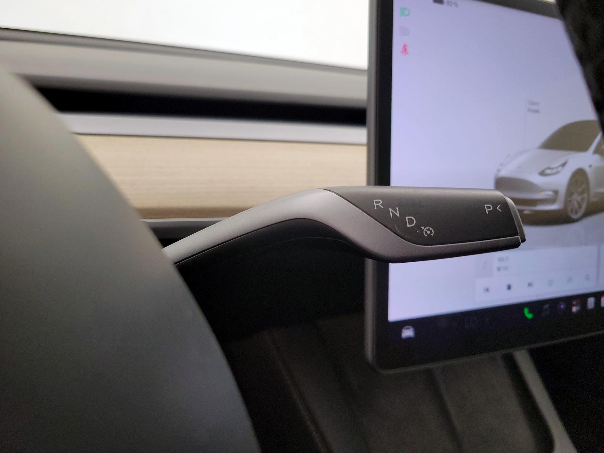 Thumbnail: 2023 Tesla Model 3 - 16