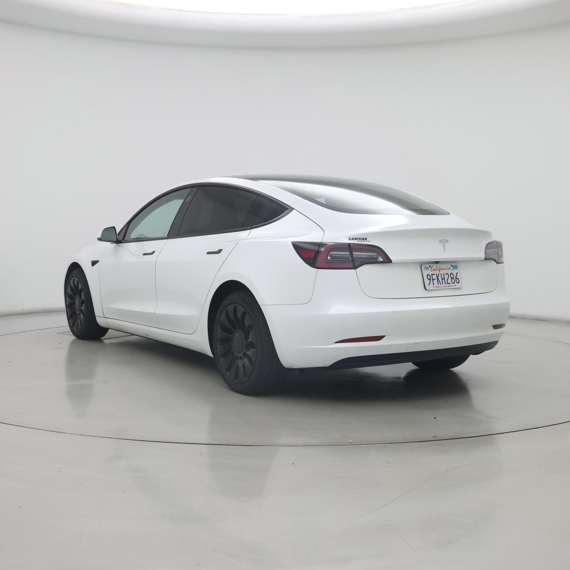 Thumbnail: 2023 Tesla Model 3 - 2