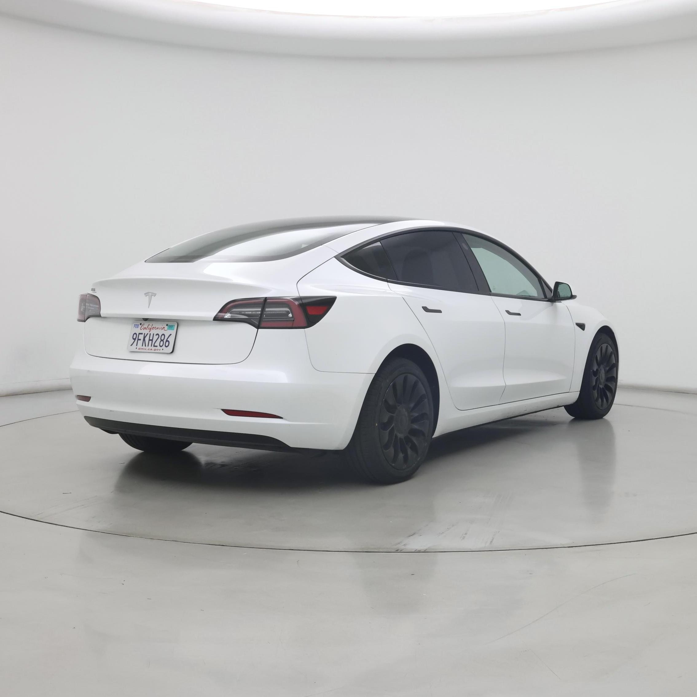 Thumbnail: 2023 Tesla Model 3 - 8