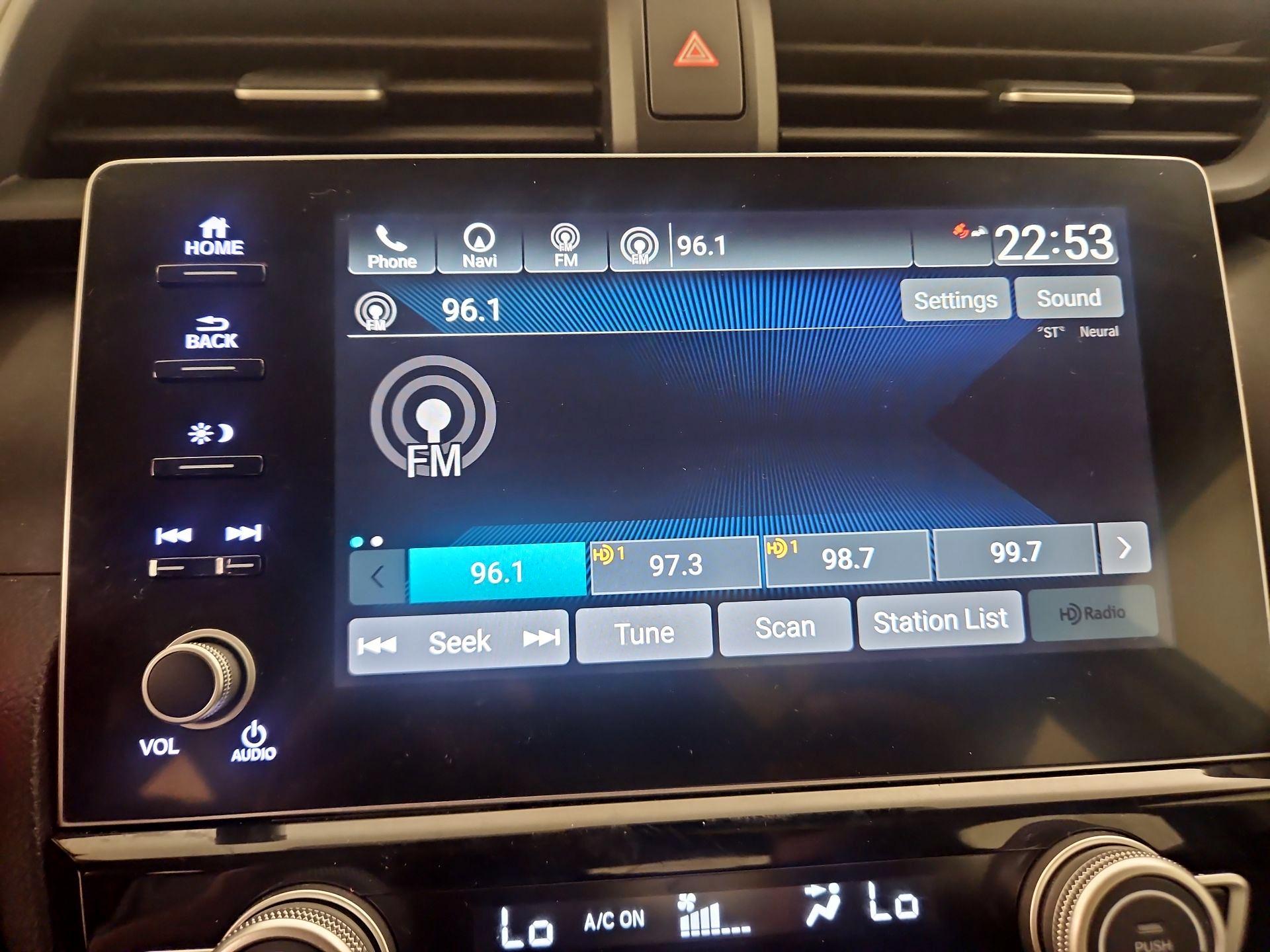 Thumbnail: 2019 Honda Insight - 15